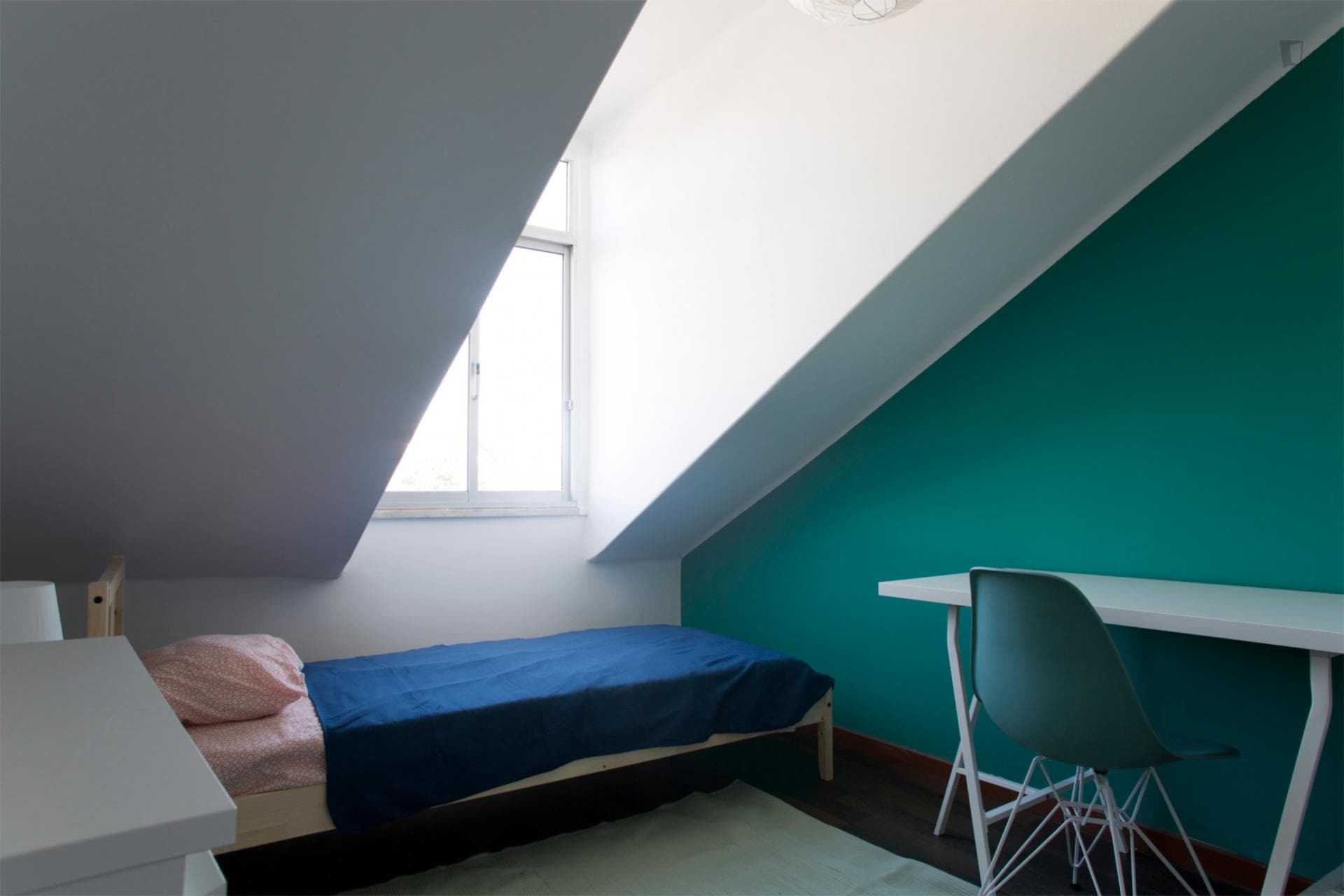 Admirable single bedroom close to Alcântara-Terra train station photo 1