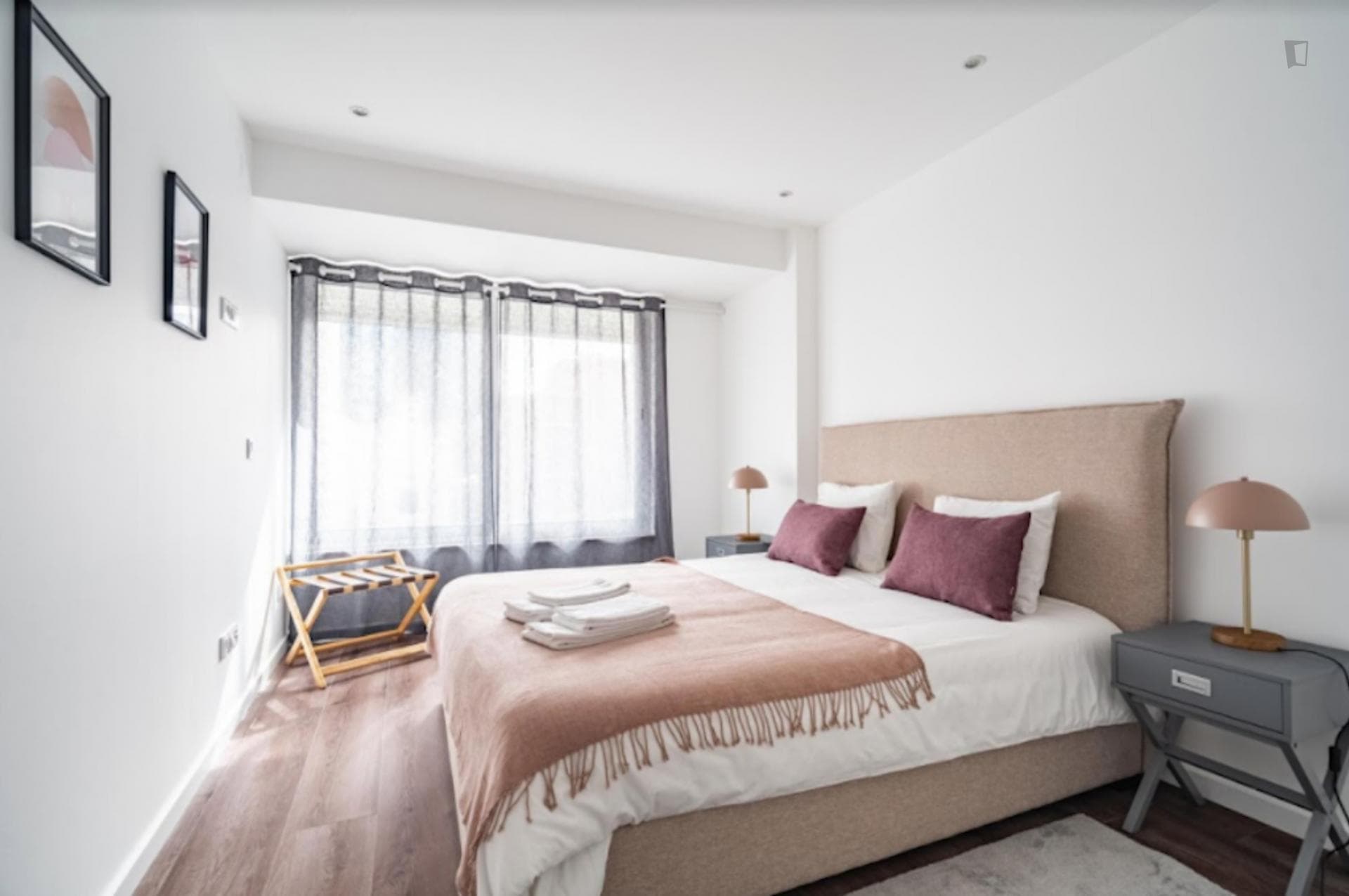 Homely 1-bedroom apartment near Jardim da Amnistia Internacional photo 1