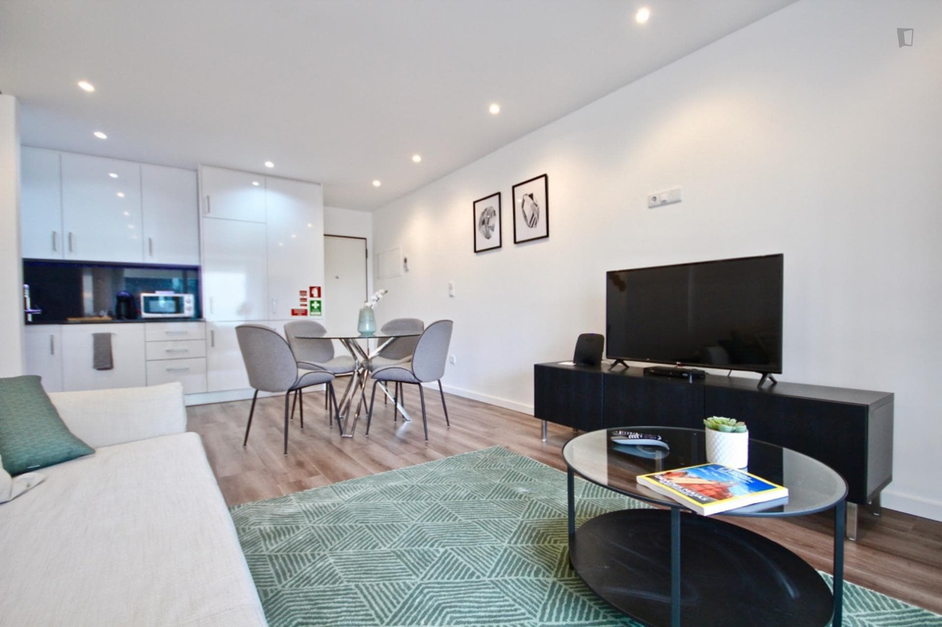 Property photo thumbnail