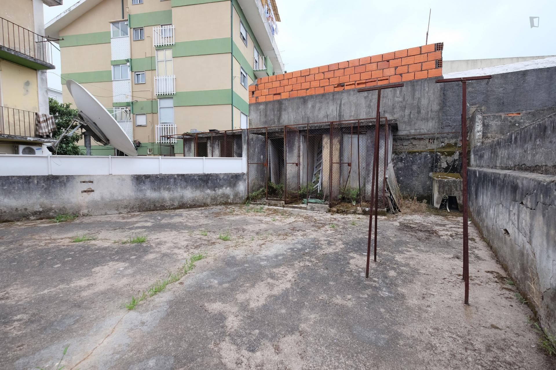 Property photo thumbnail