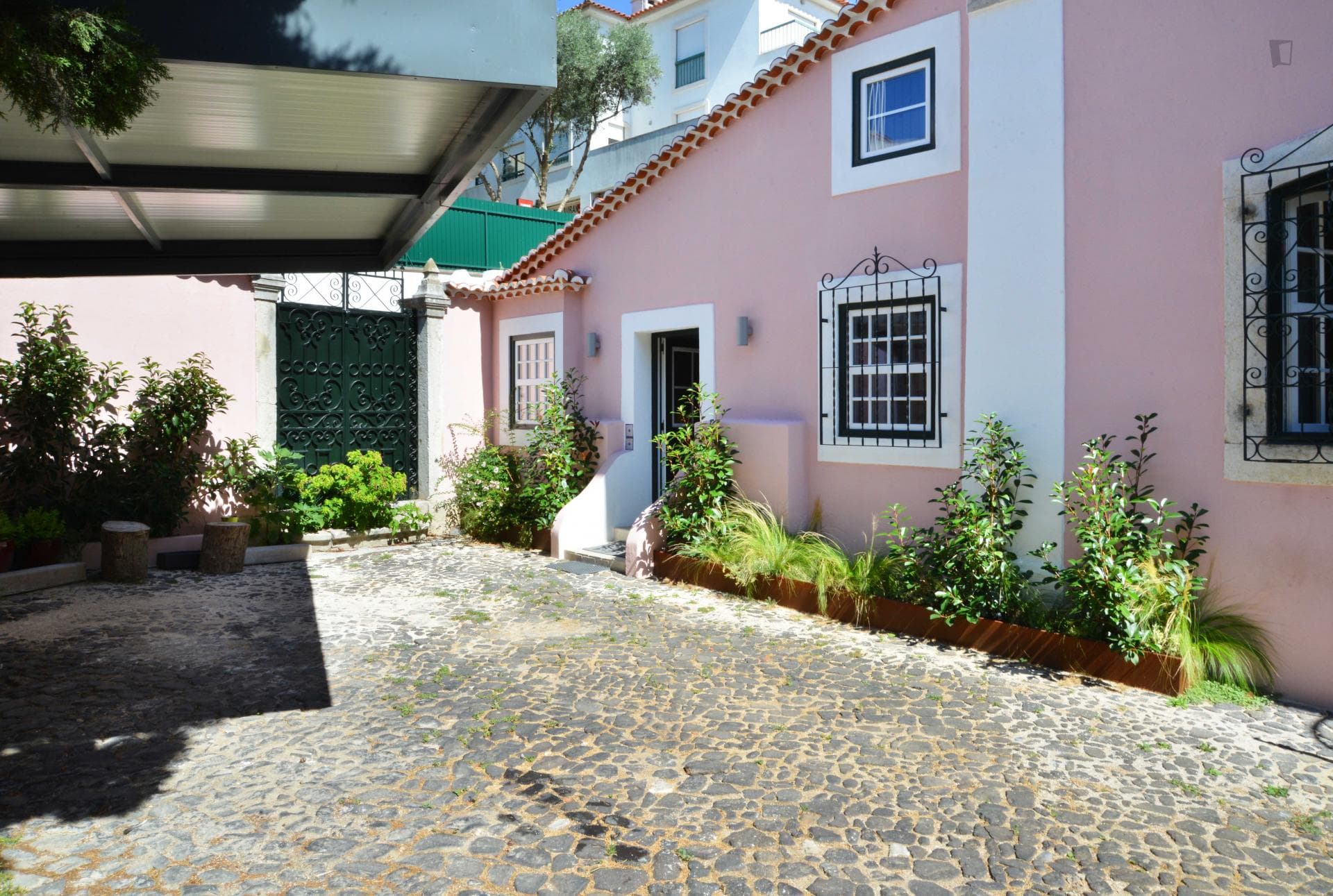 Property photo thumbnail