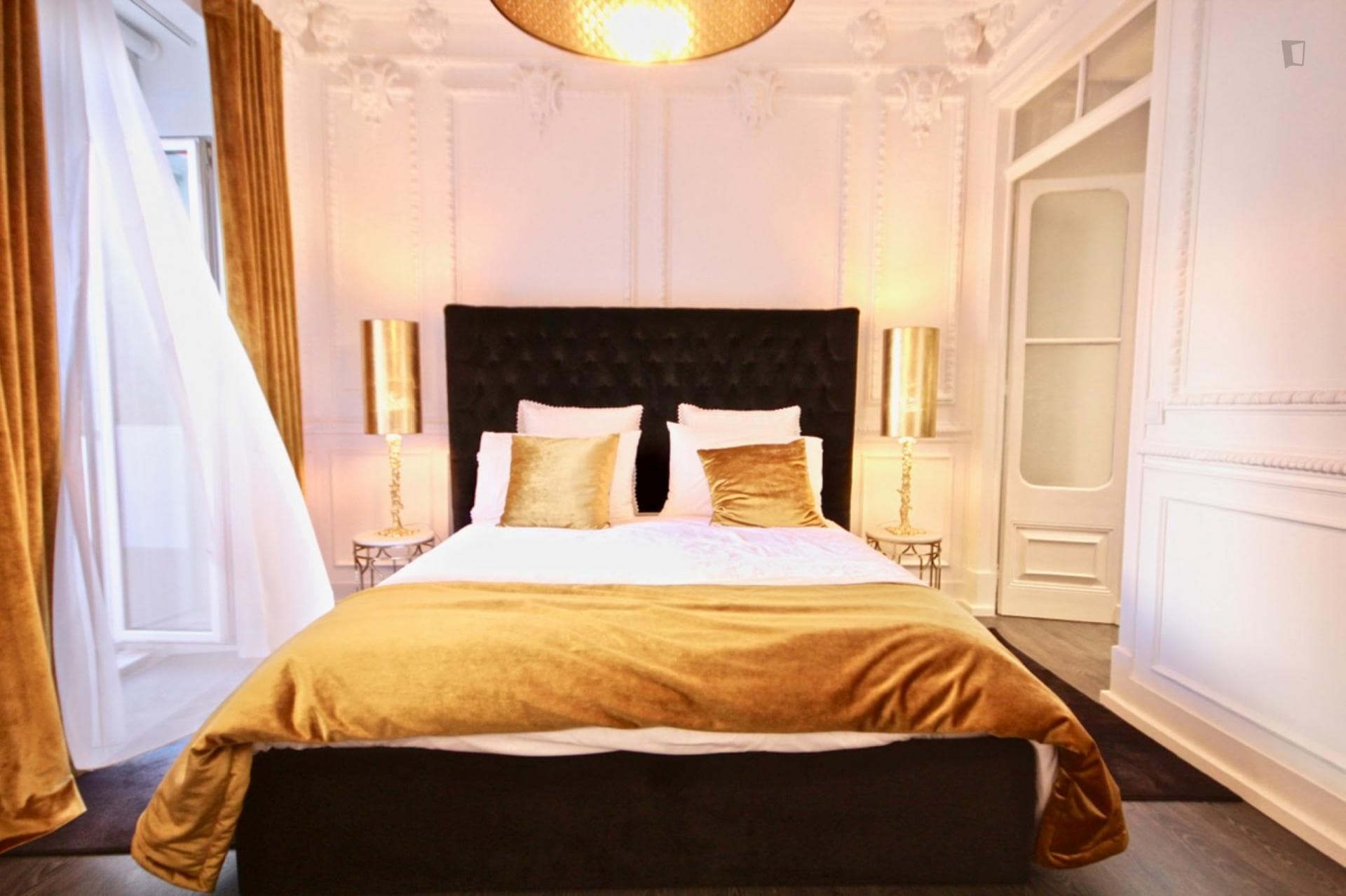 Fantastic 3-bedroom apartment in Campolide photo 1