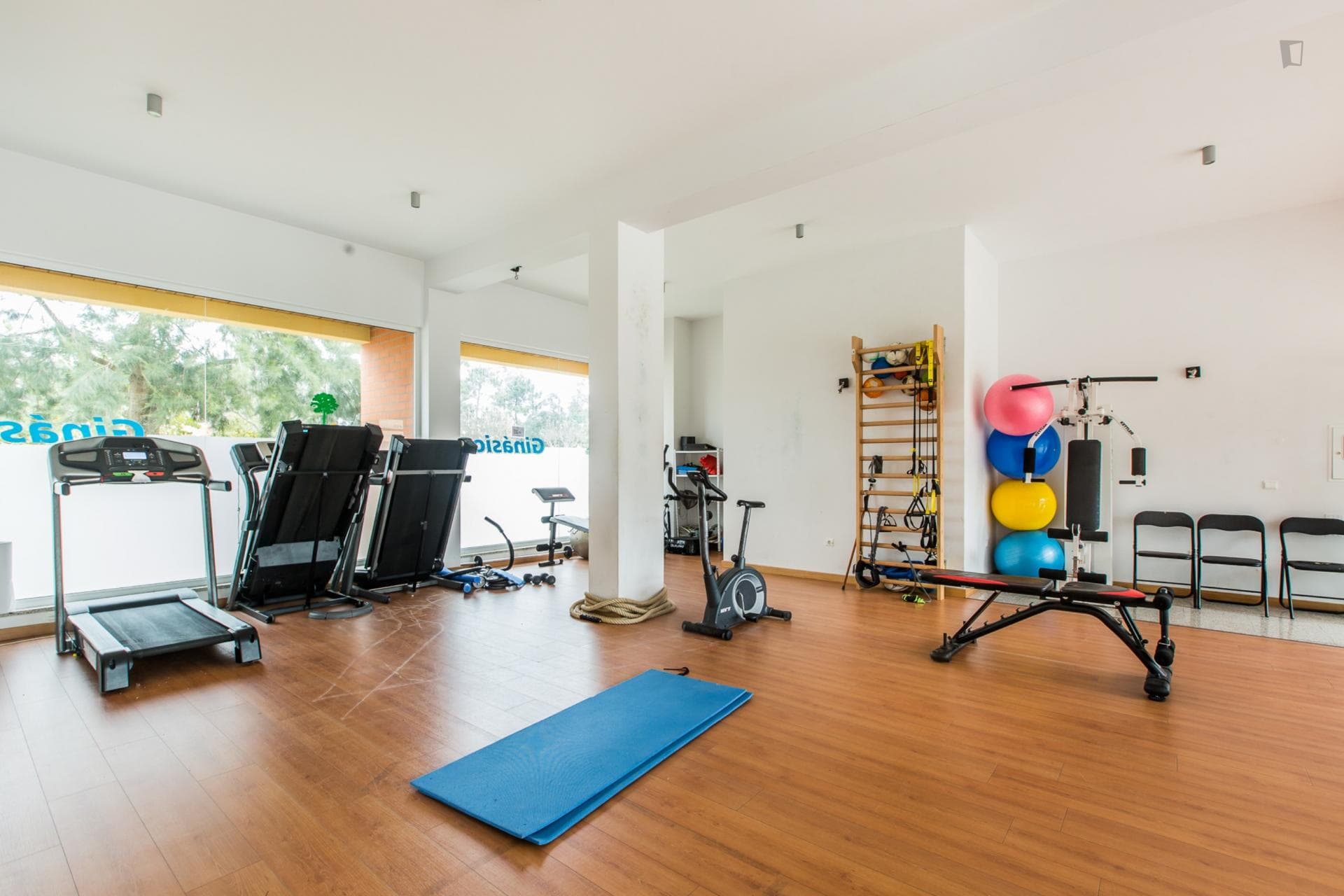 Property photo thumbnail