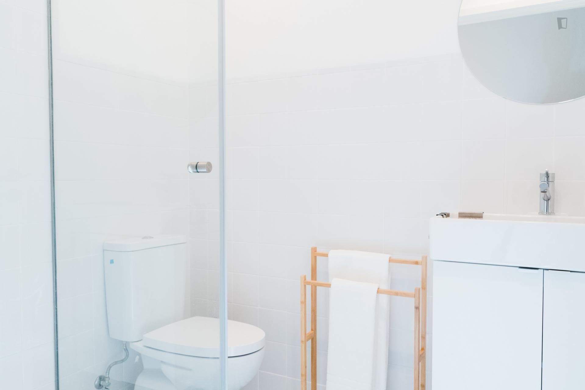 Amazing double bedroom close to Faculdade de Ciências da Universidade do Porto photo 1