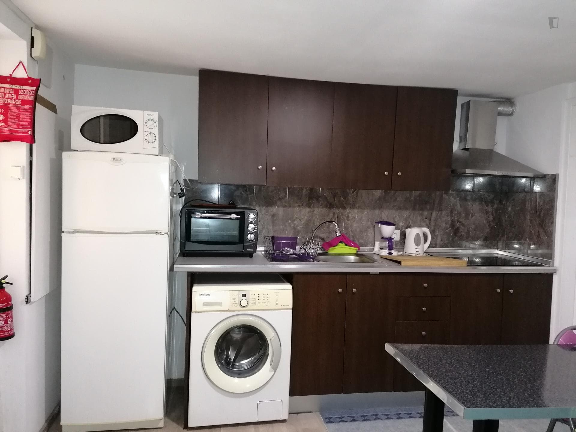 Pleasant 1-bedroom flat in Massarelos, near Faculdade de Arquitectura da Universidade do Porto photo 1