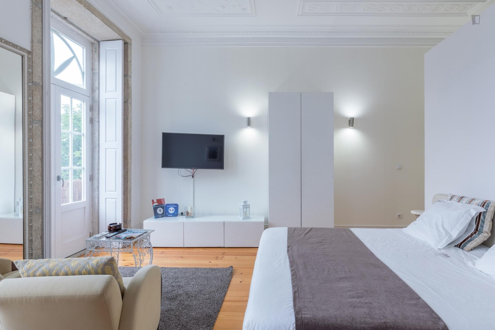 Property photo thumbnail