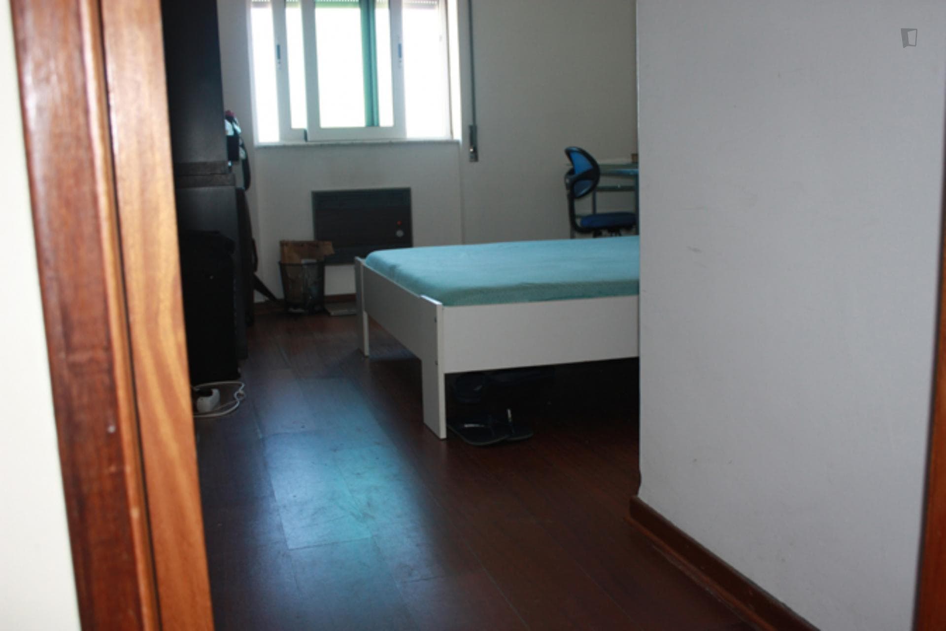 Double bedroom in 5-bedroom apartment photo 1