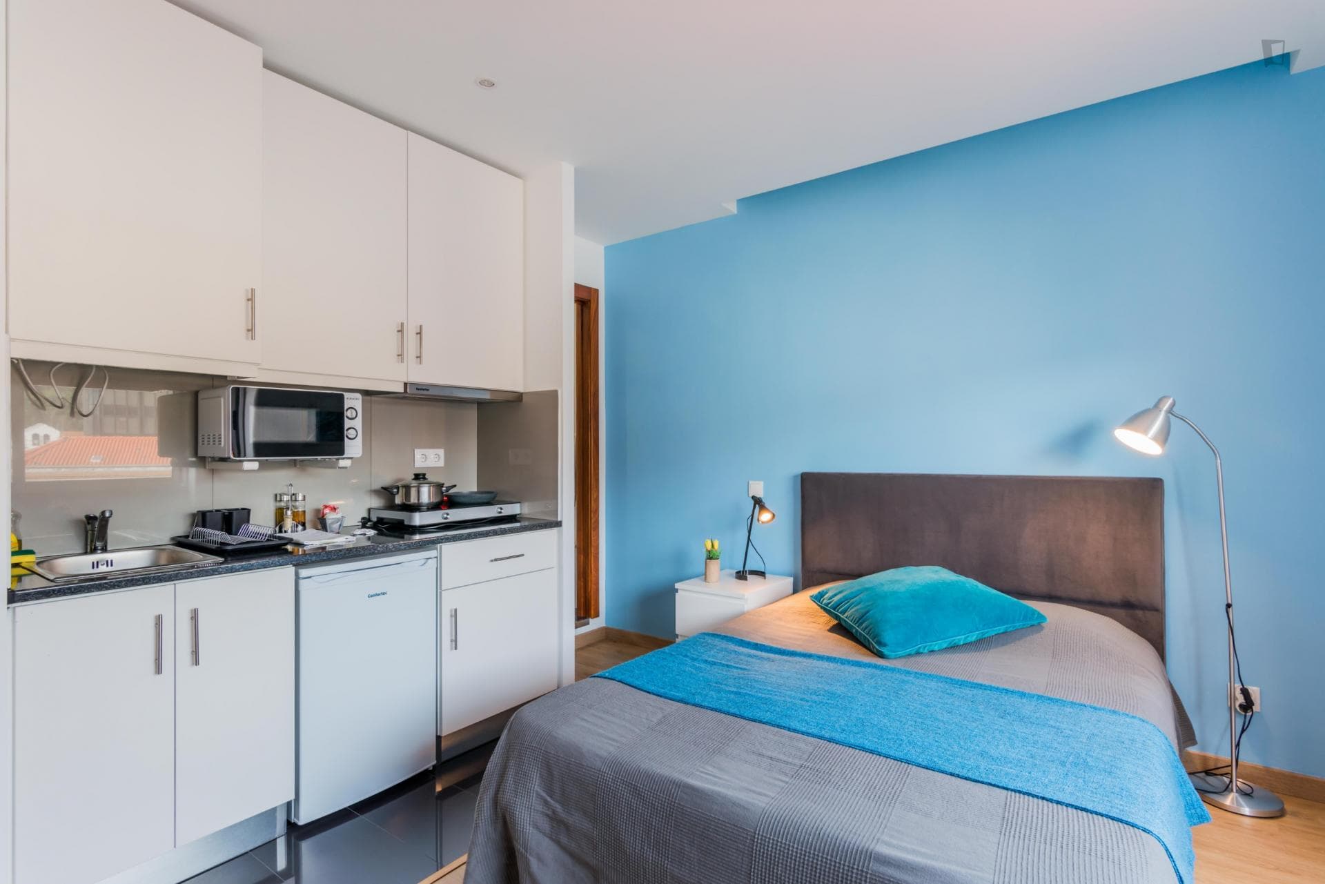 Pleasant studio close to Universidade de Coimbra photo 1