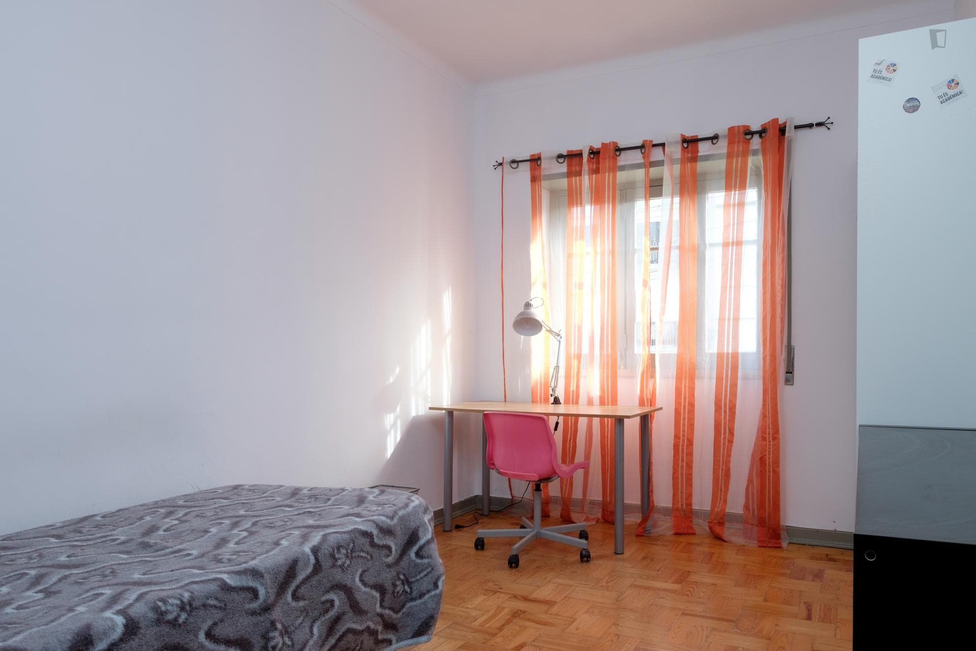 Cosy single bedroom not far from Universidade de Coimbra photo 1