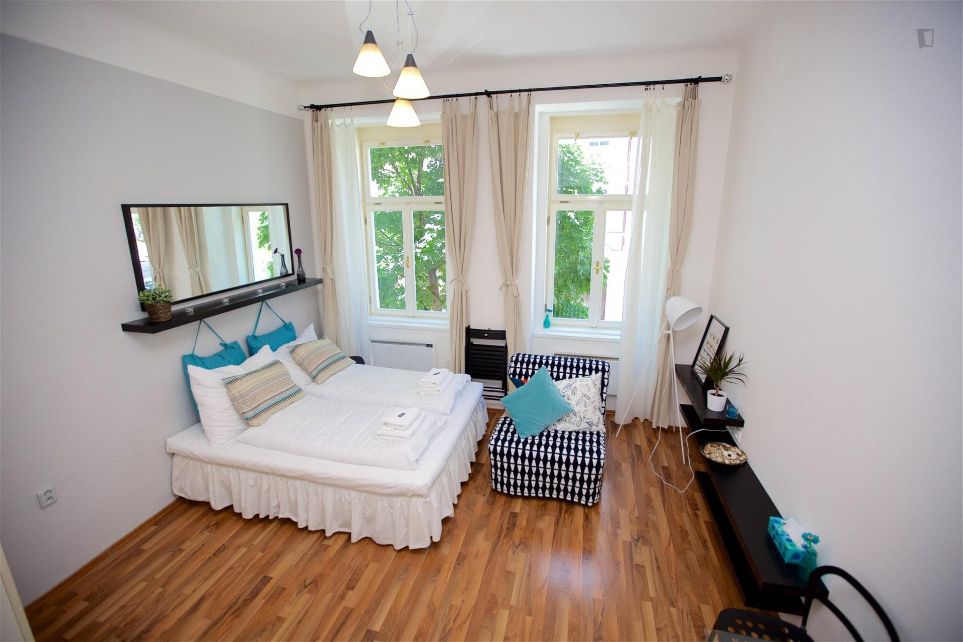 Property photo thumbnail