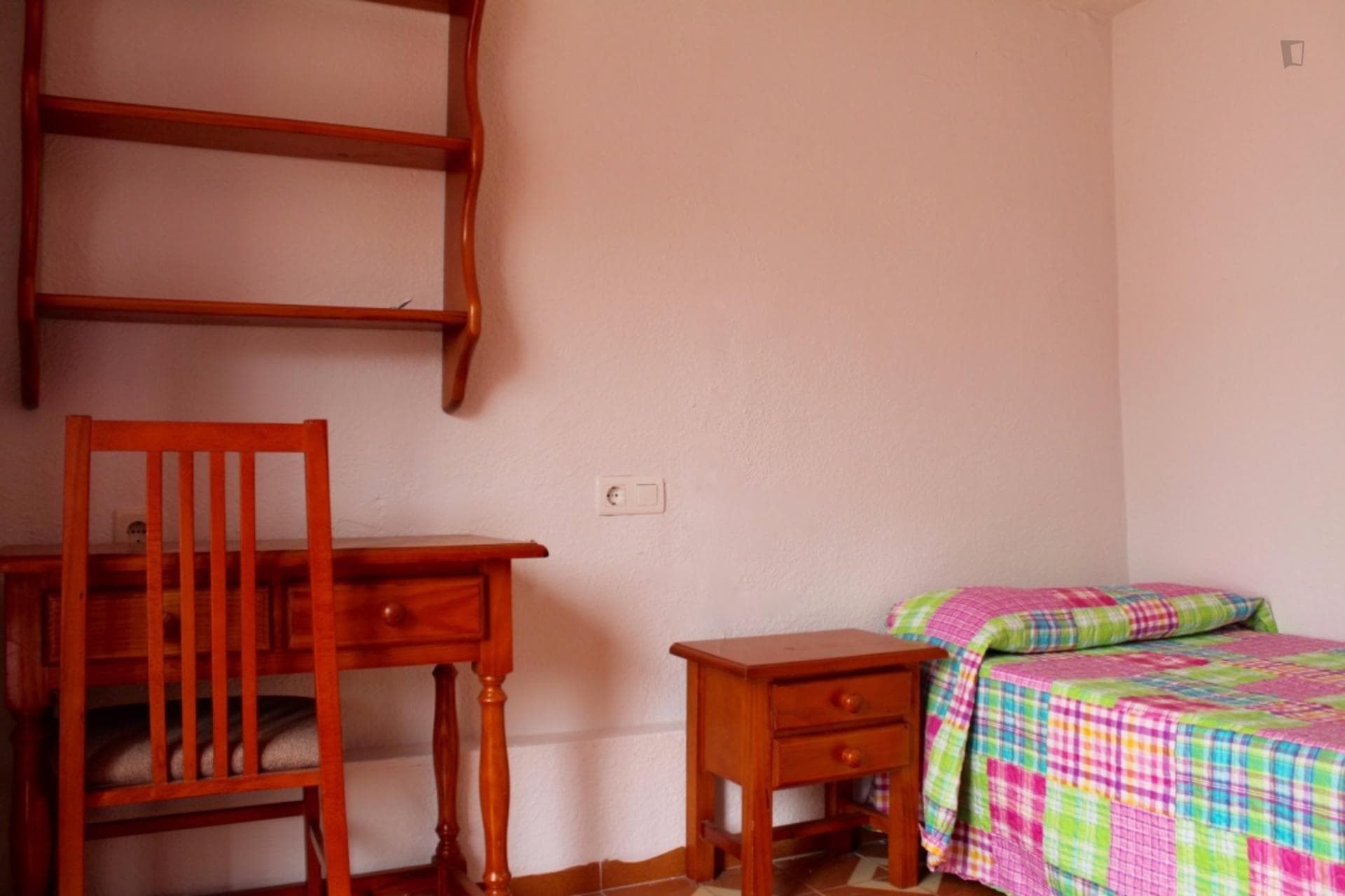 Fun single bedroom steps away from the Facultad de Derecho photo 1