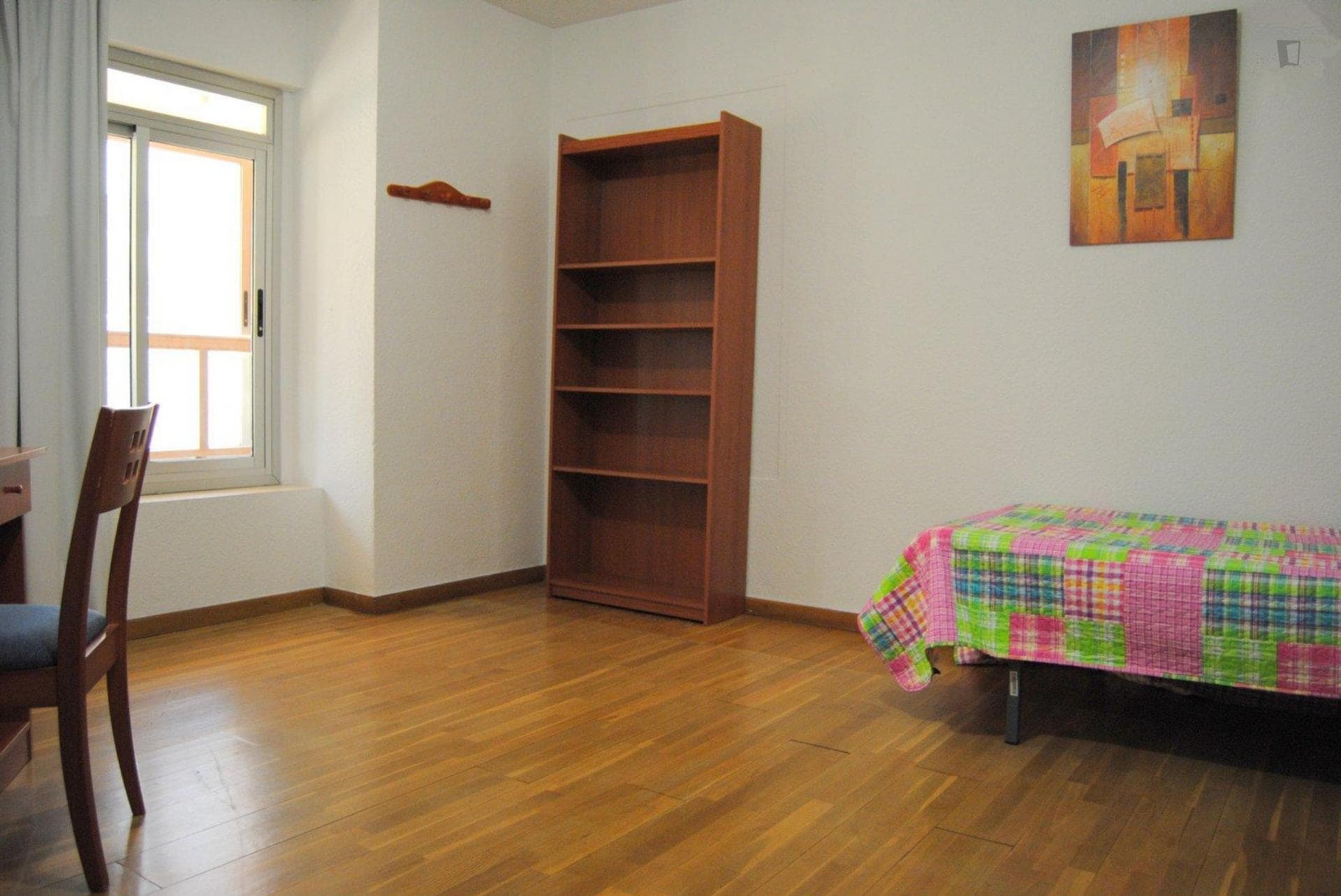 Ample single bedroom in a student flat, in Plaza Toros-Doctores San Lázaro photo 1