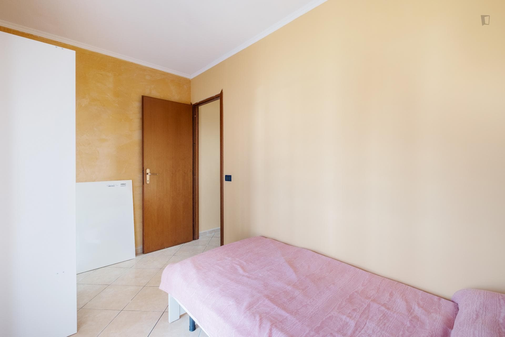 Luminous single bedroom close to Acilia station photo 1