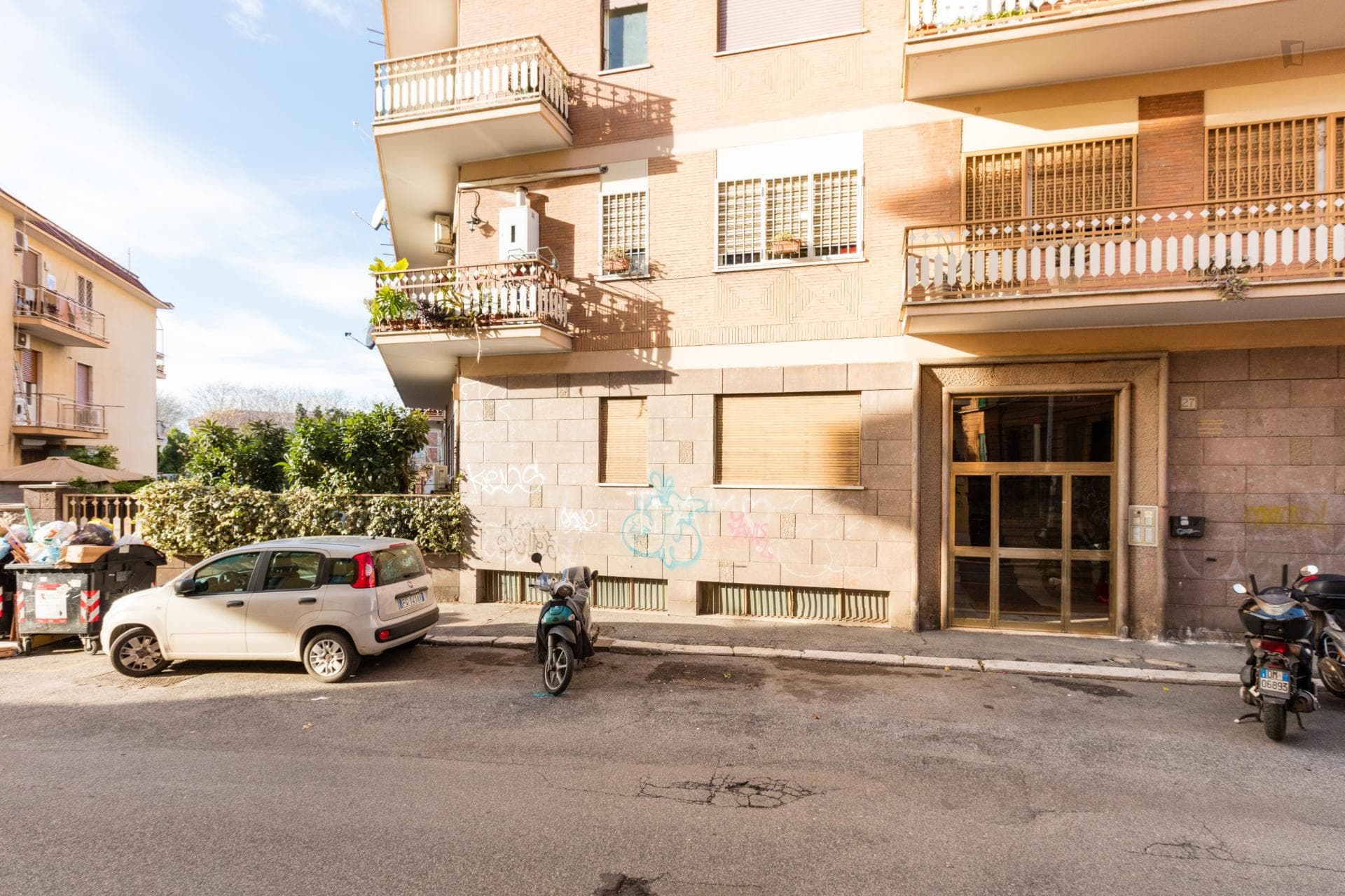 Property photo thumbnail