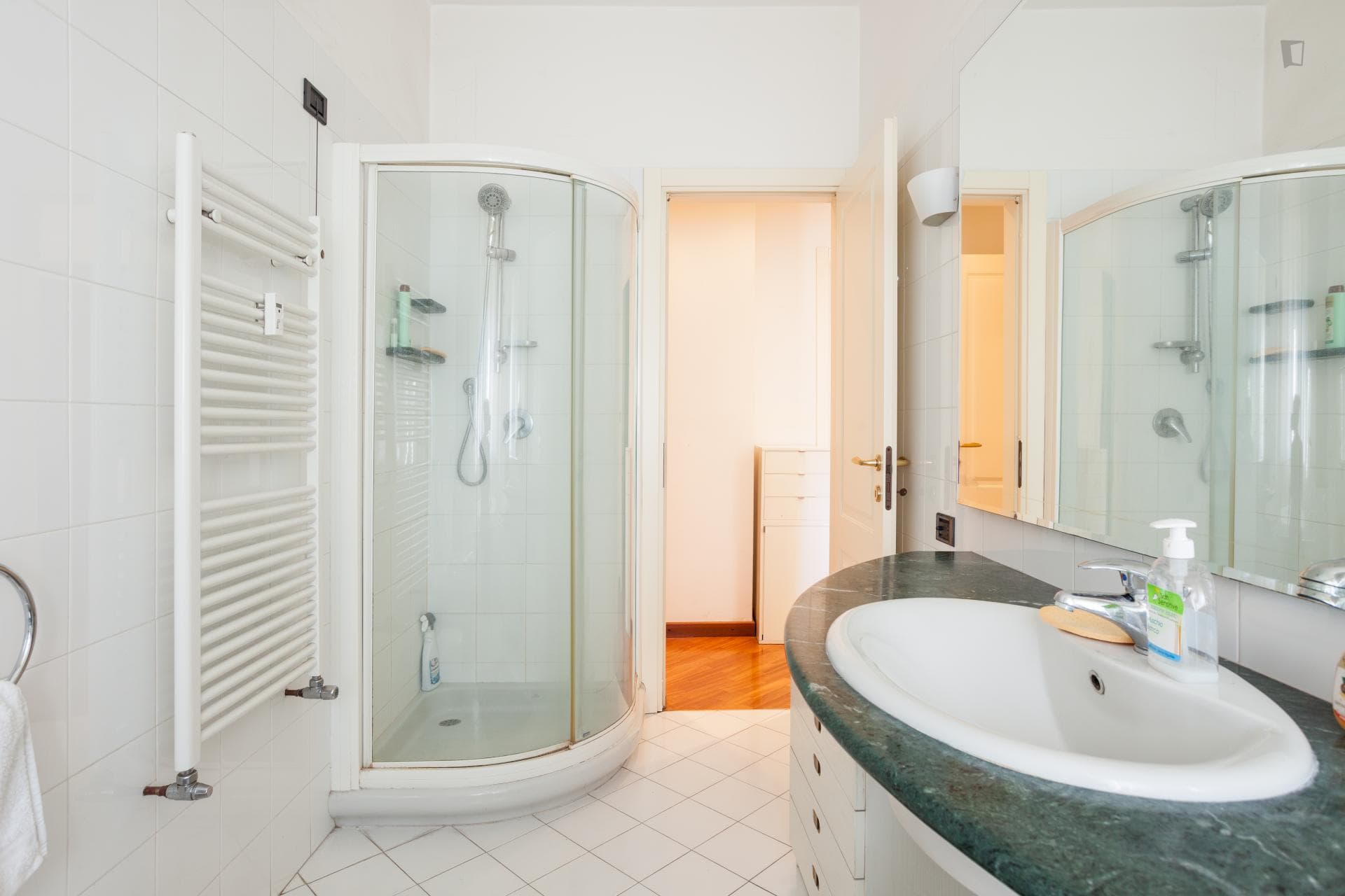 2-bedroom apartment, with outdoor area photo 1