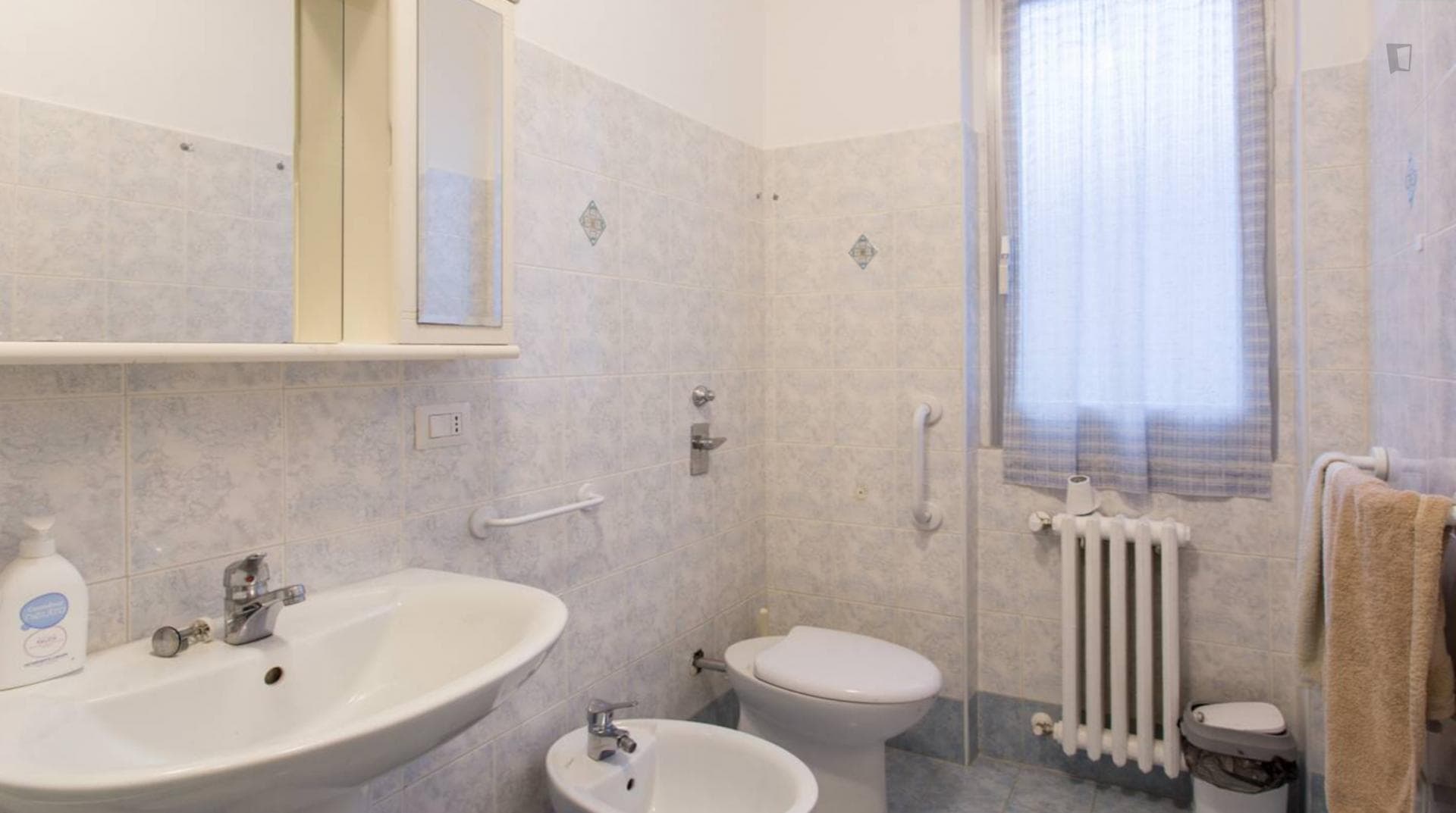 Convenient double bedroom close to Politecnico photo 1
