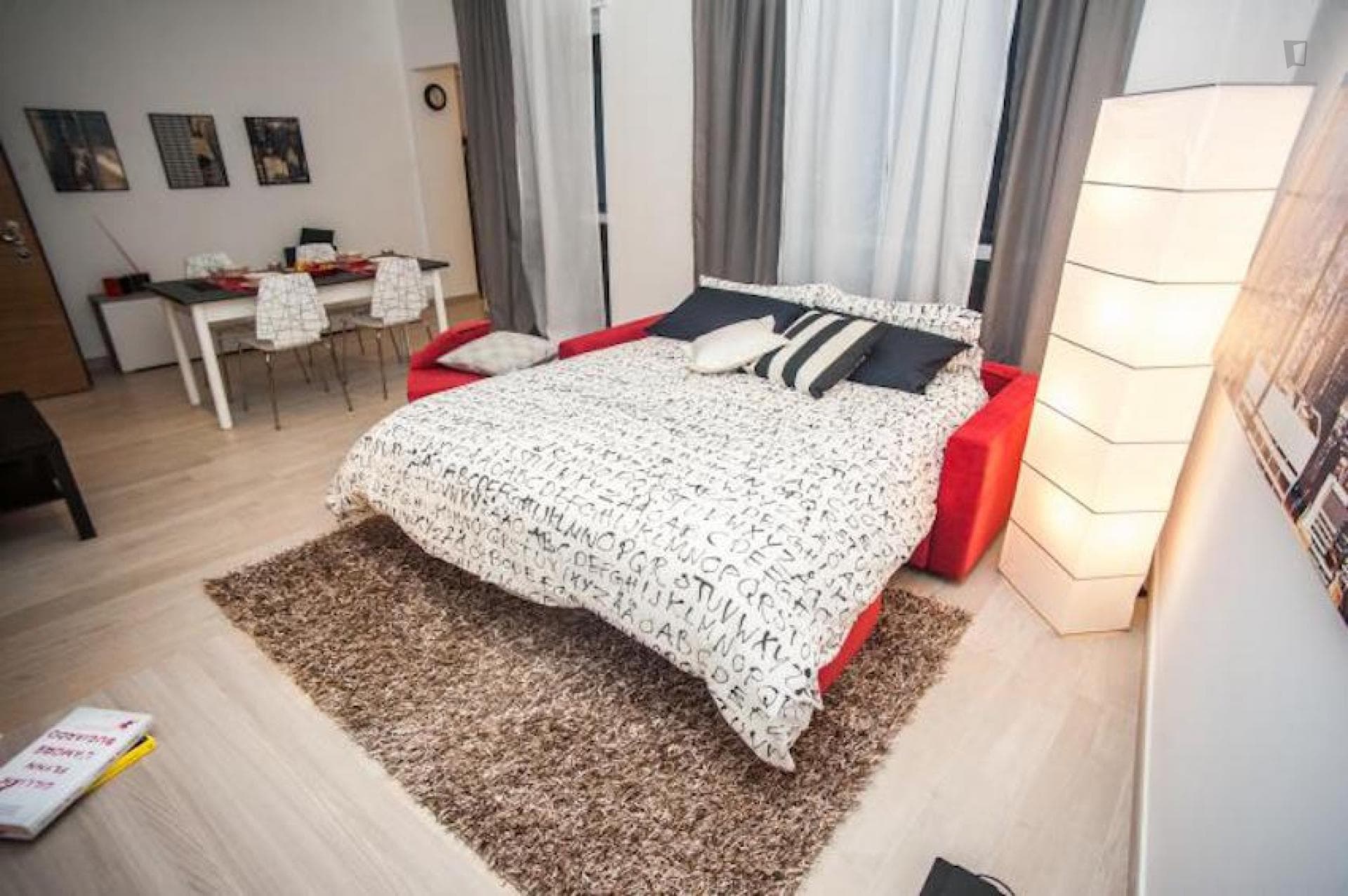Fully-furnished studio close to Politecnico photo 1