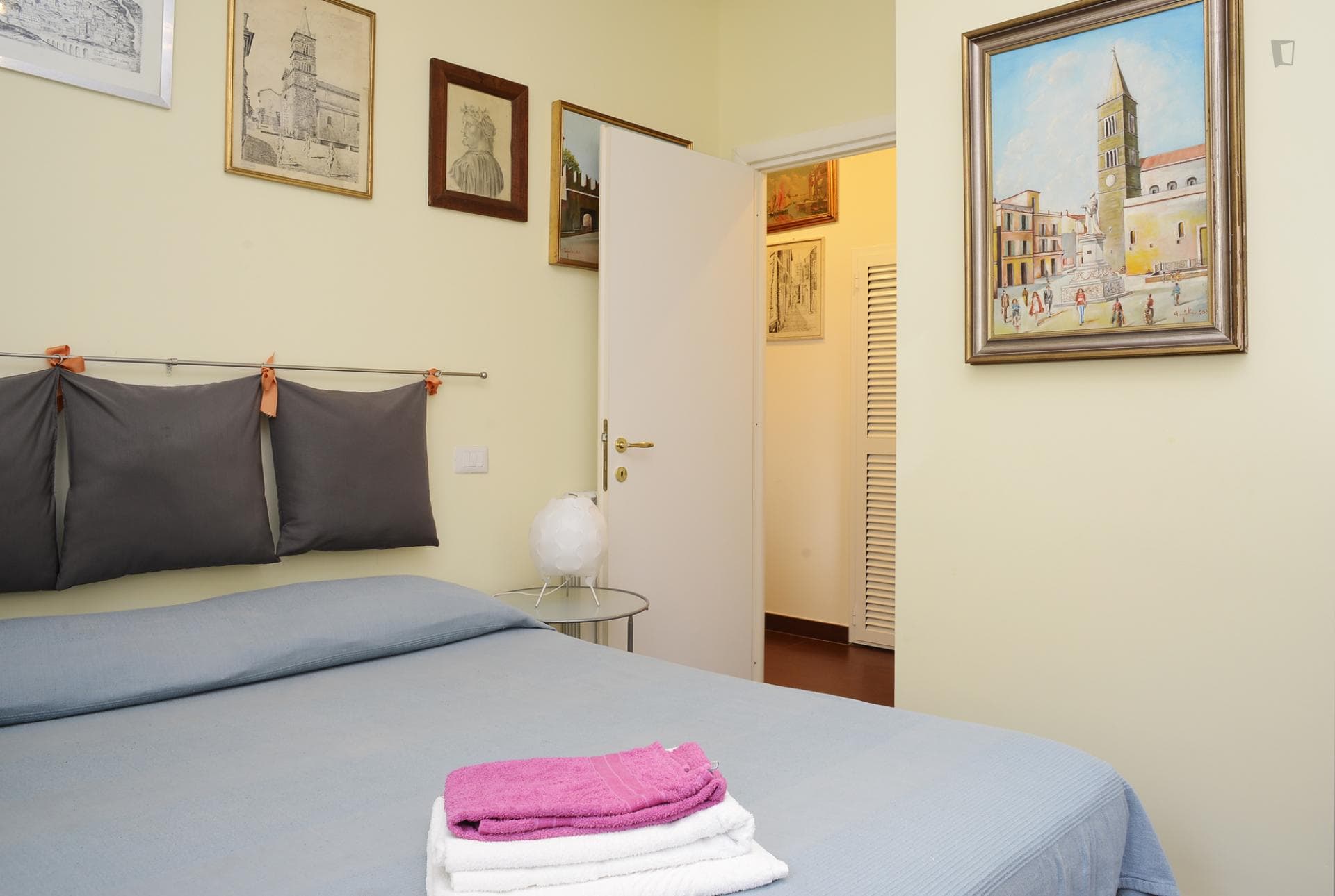 Property photo thumbnail