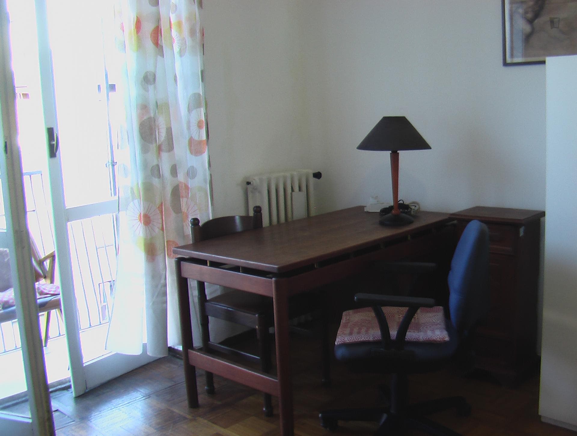 Double bedroom in 4-bedroom apartment photo 1