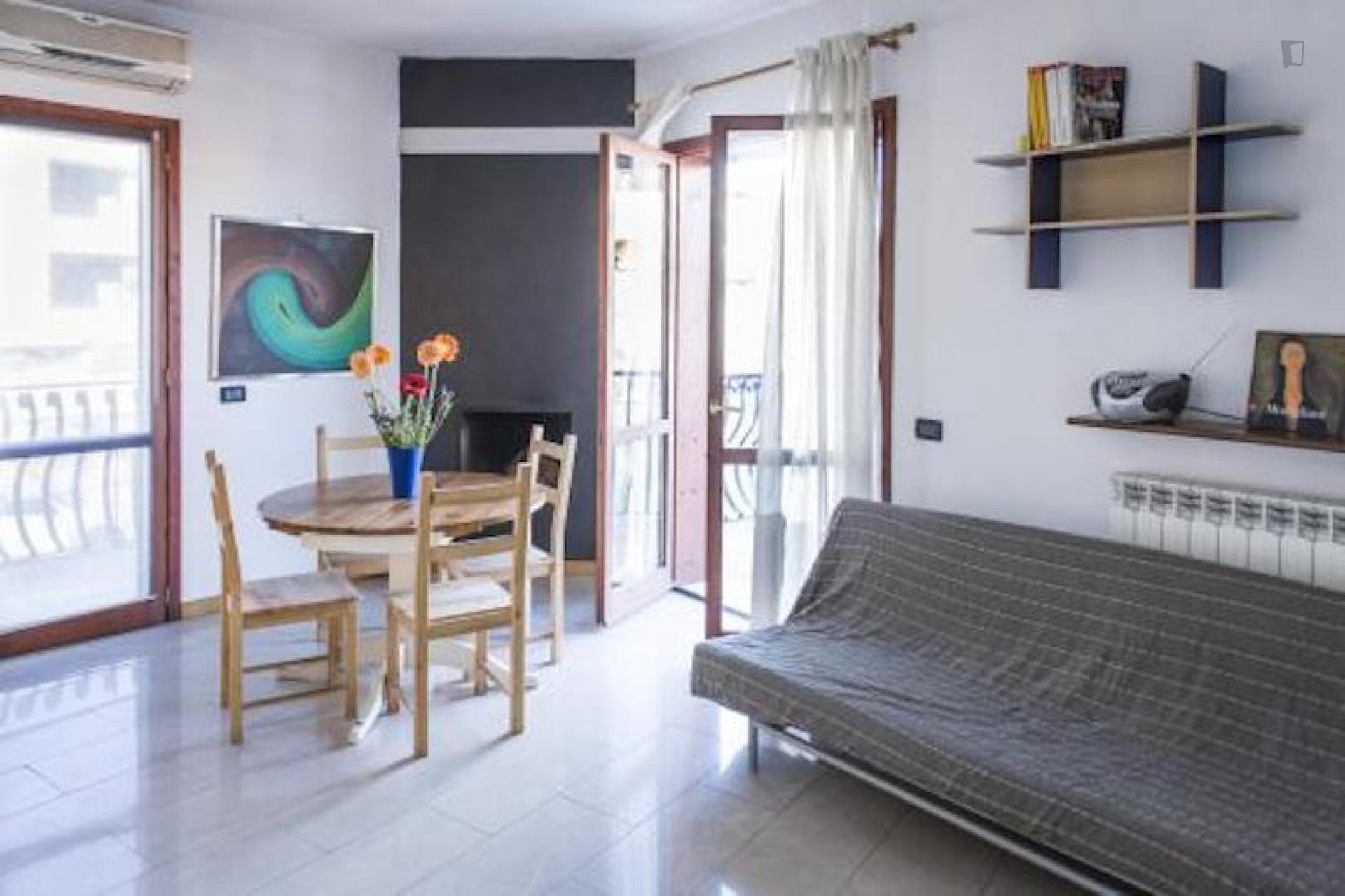 Fresh 1-bedroom apartment in the Ponte Galeria area photo 1