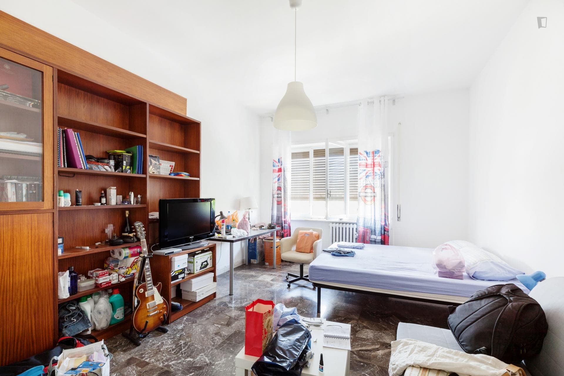 Luminous double bedroom in Ostiense neighbourhood photo 1