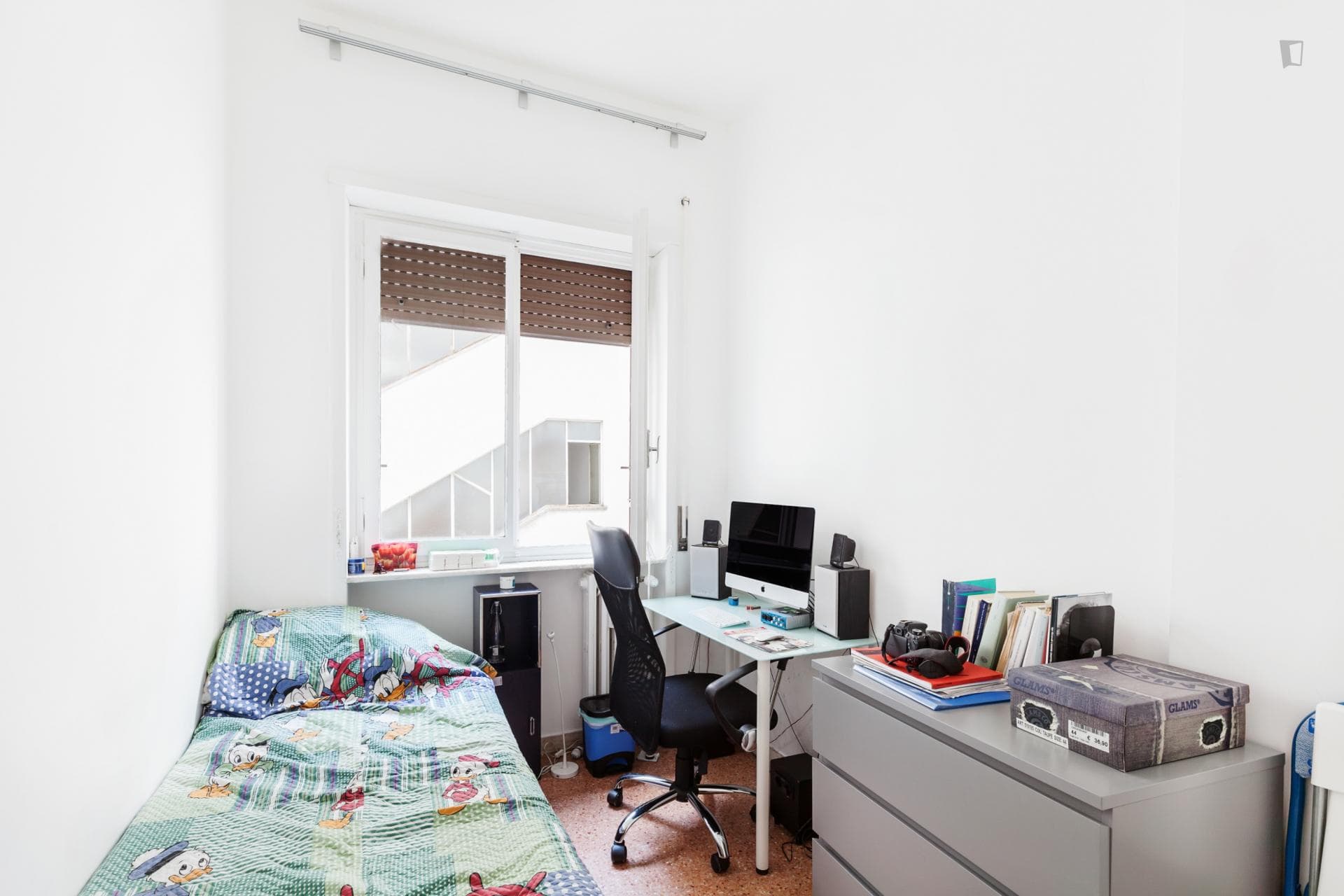 Cool single bedroom close to Garbatella metro station photo 1