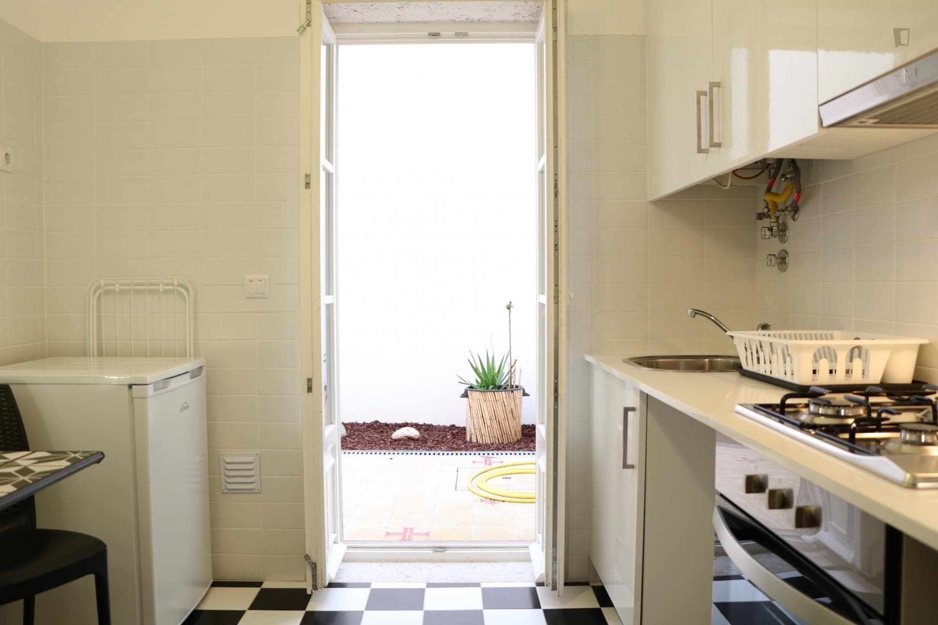 Fabulous 1 bedroom apartment w/ terrace near Castelo São Jorge photo 1