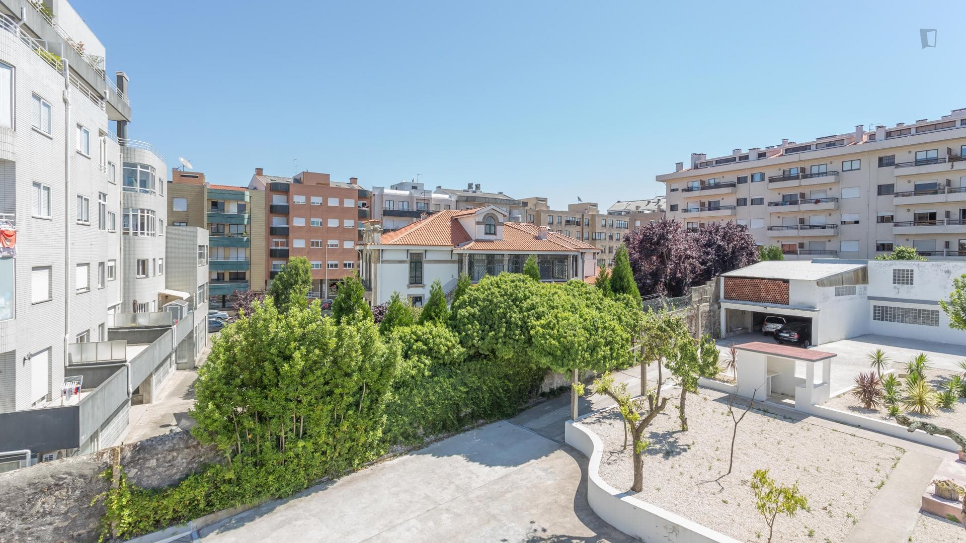 Property photo thumbnail