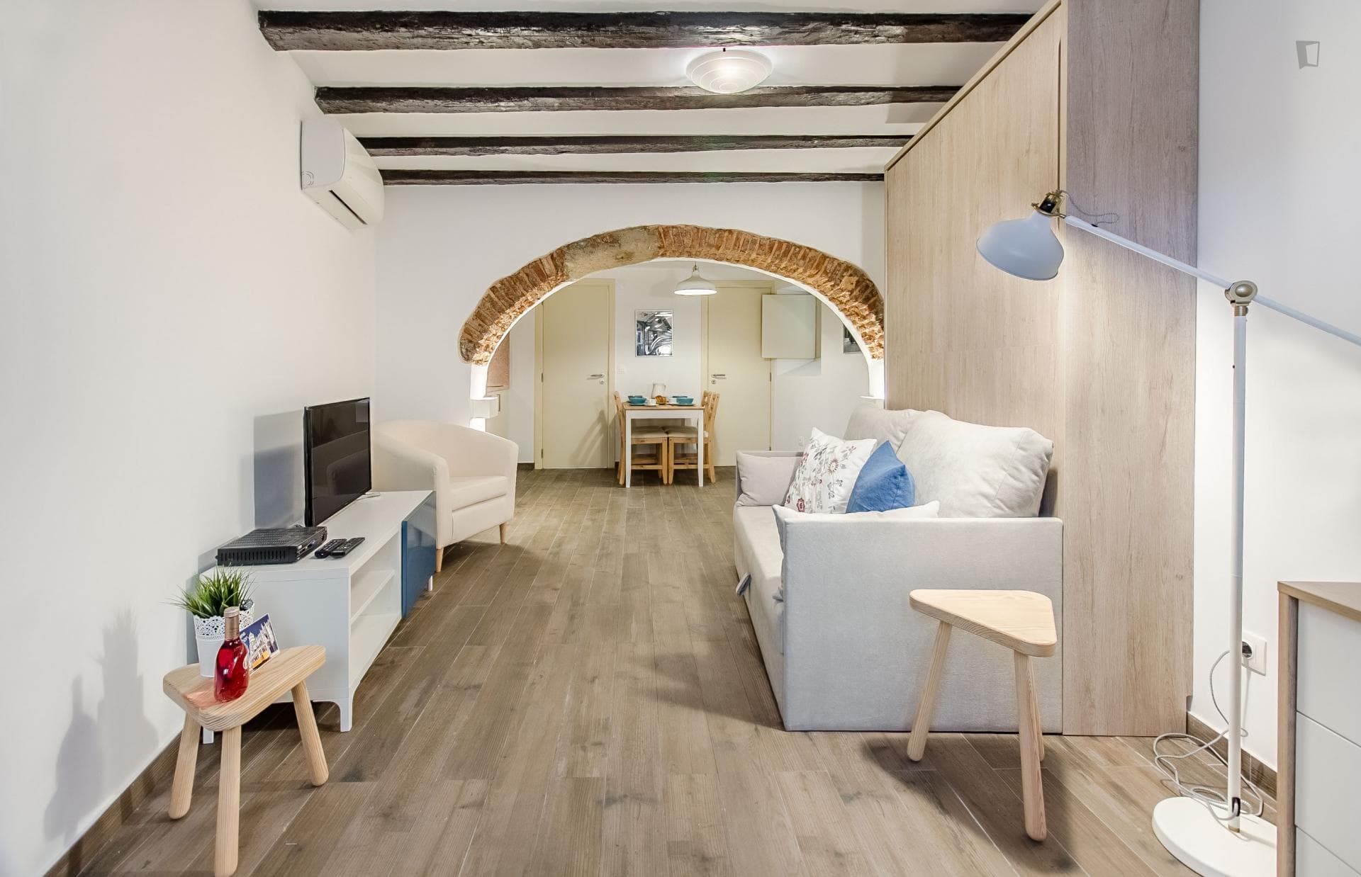 Property photo thumbnail