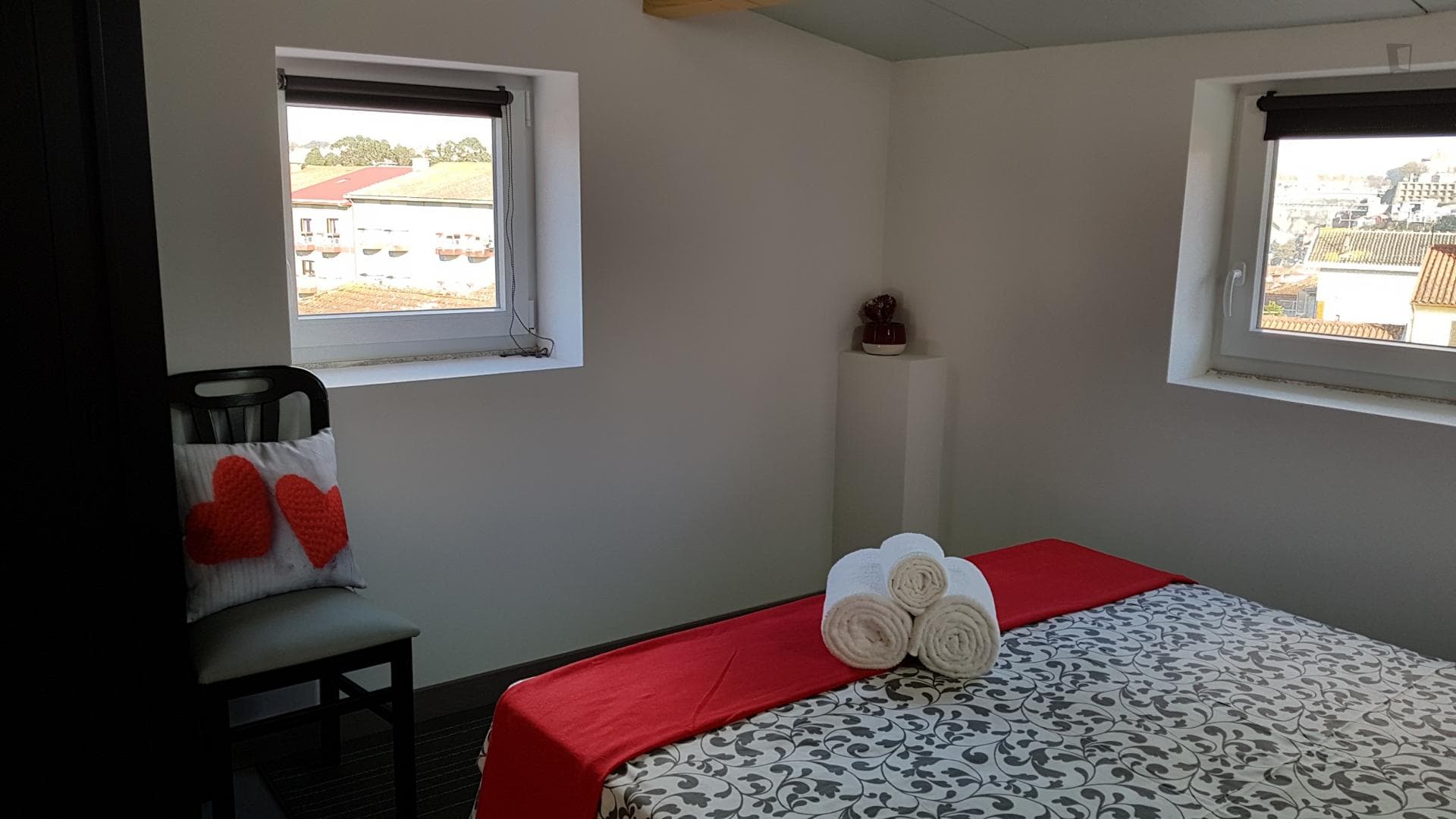Snug studio near Vila Nova de Gaia-Devesas train station photo 1