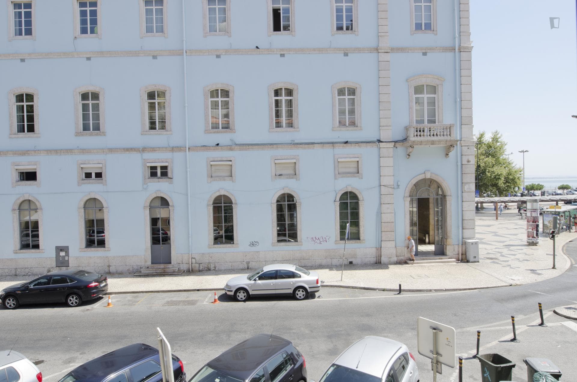 Property photo thumbnail
