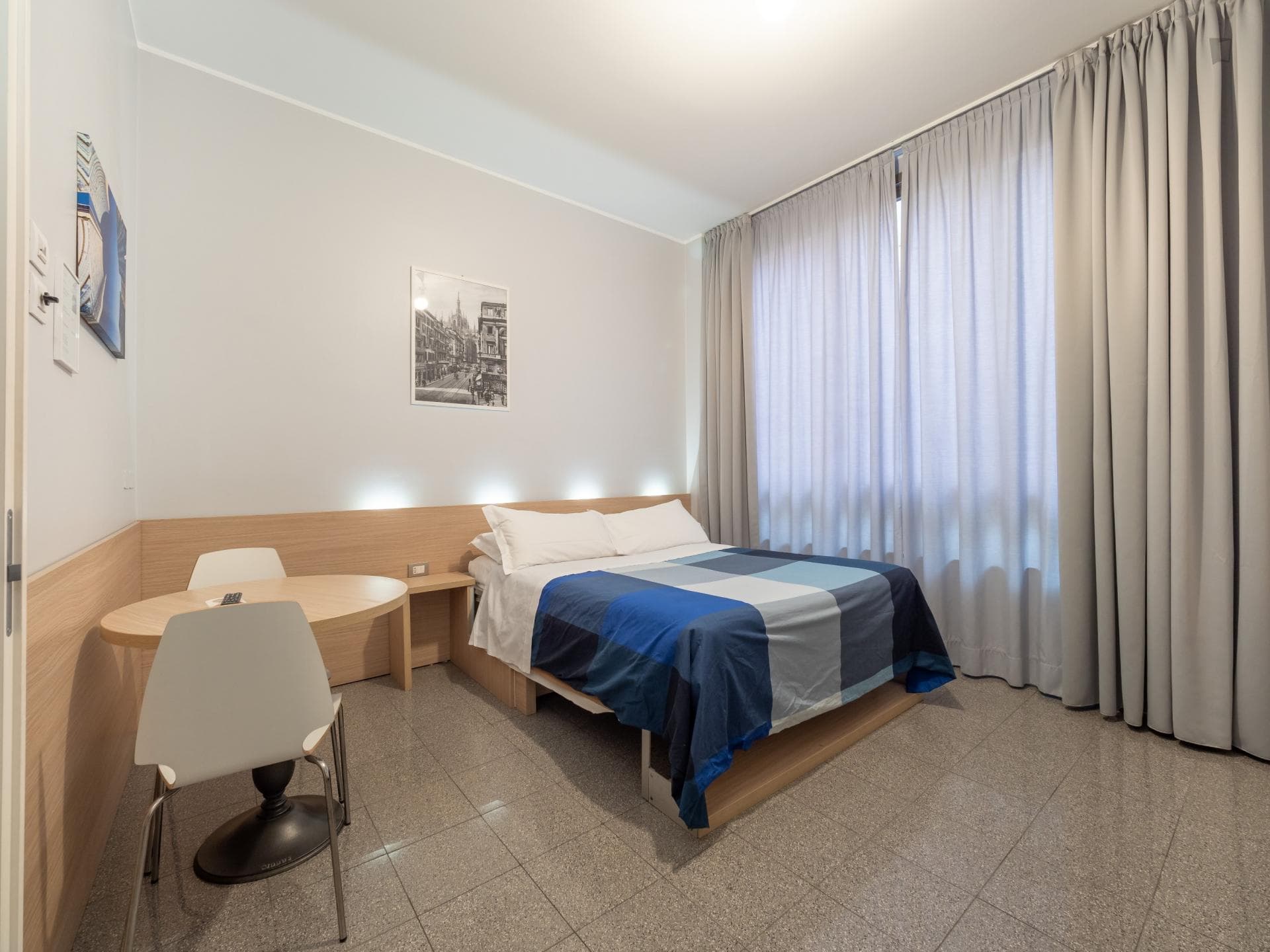 Studio, in a hotel near P.TA Genova FS metro station photo 1