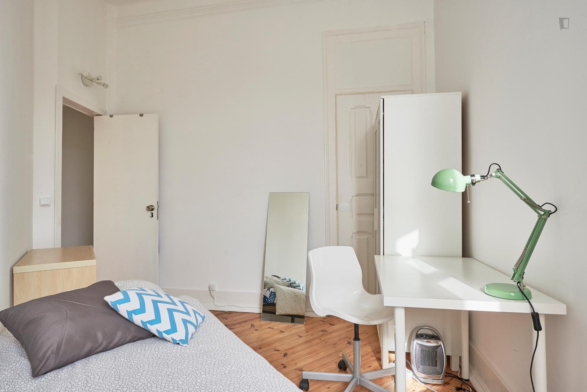 Property photo thumbnail
