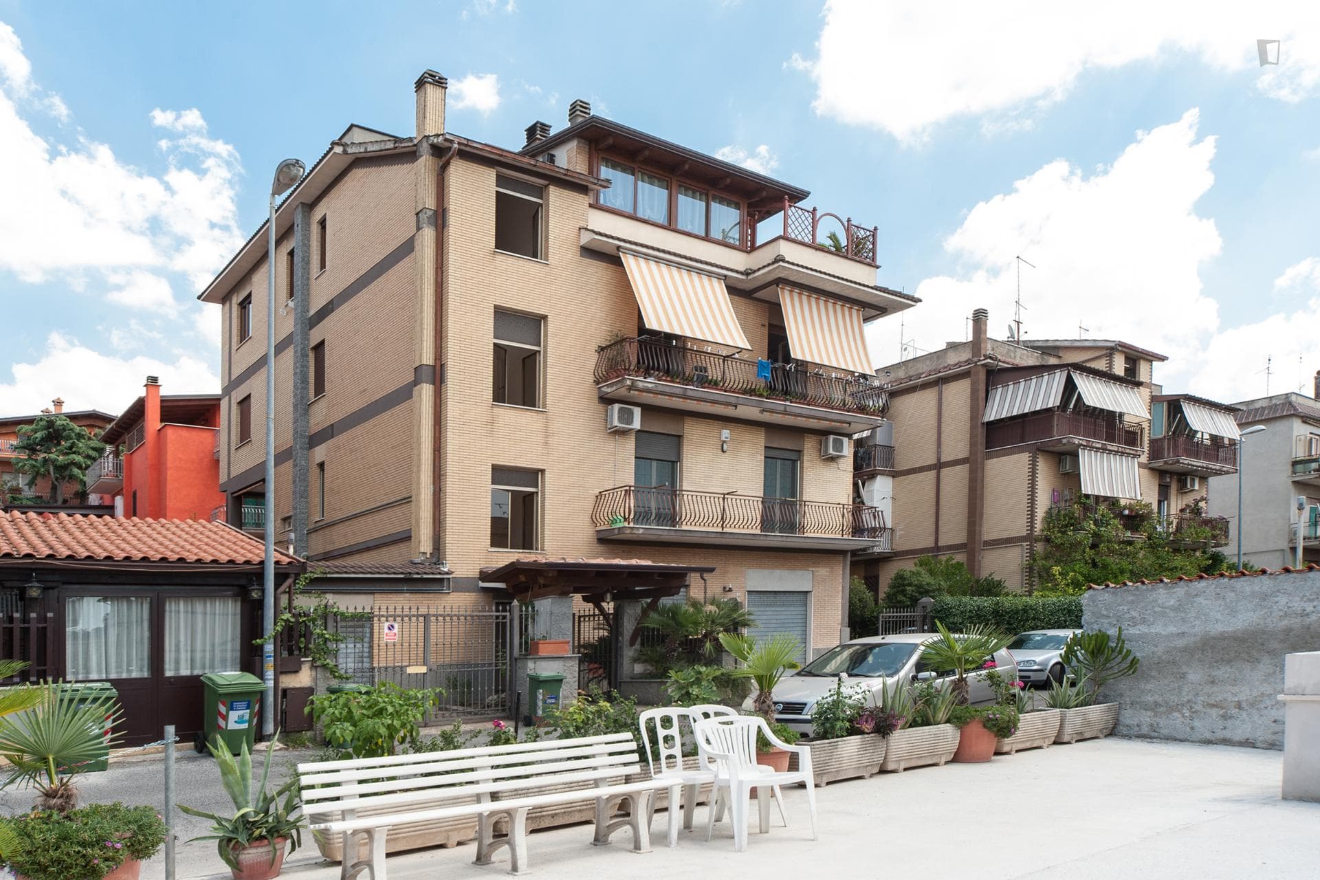 Property photo thumbnail