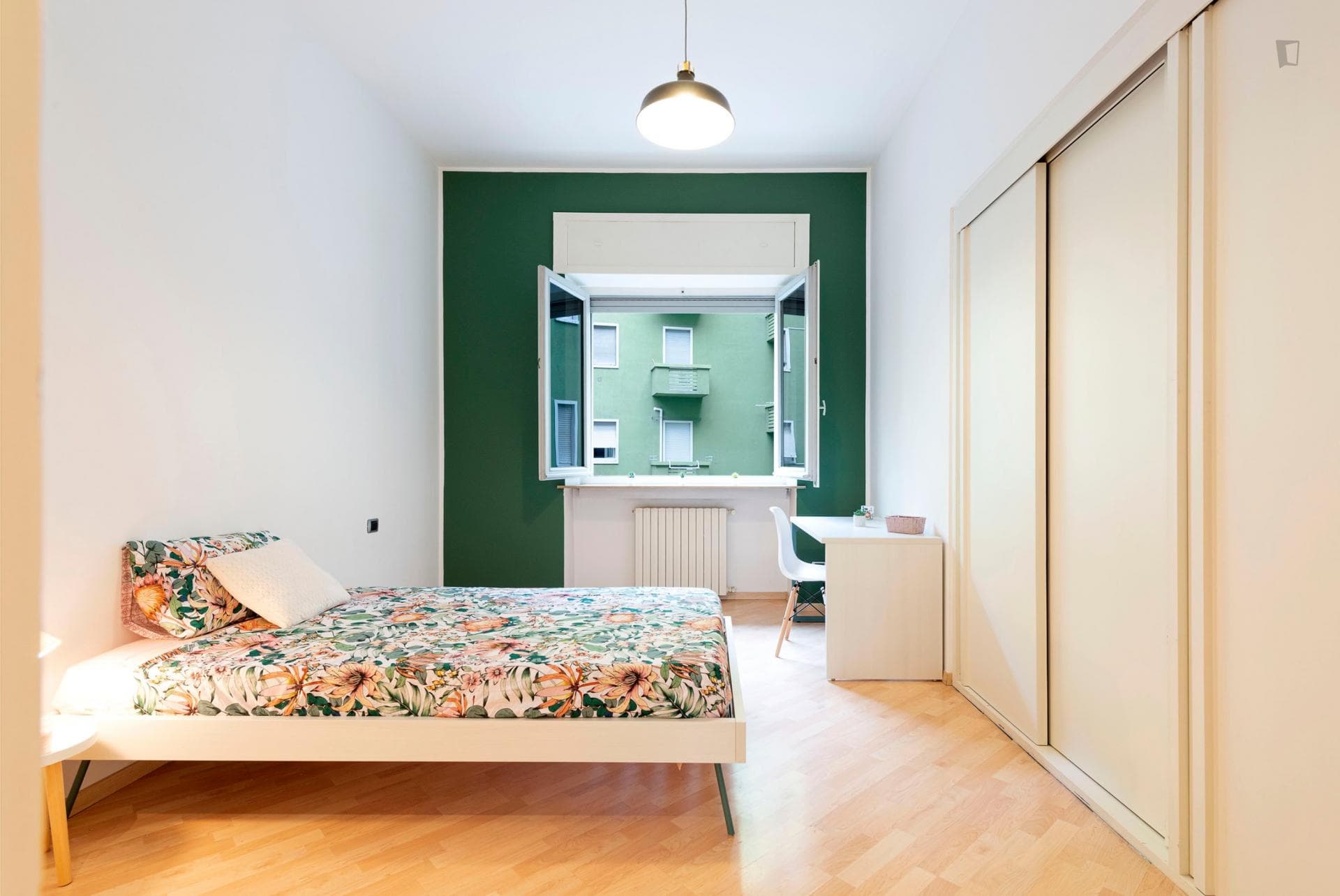 Great single bedroom around Milano Centrale Railway Station photo 1