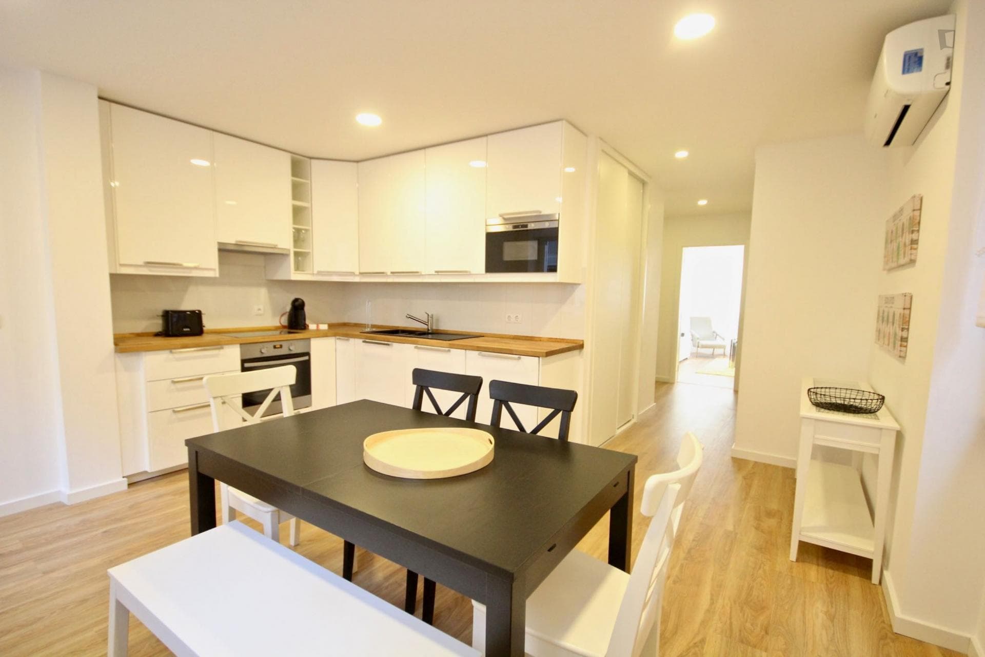 Homely 2-bedroom apartment in Marquês de Pombal photo 1