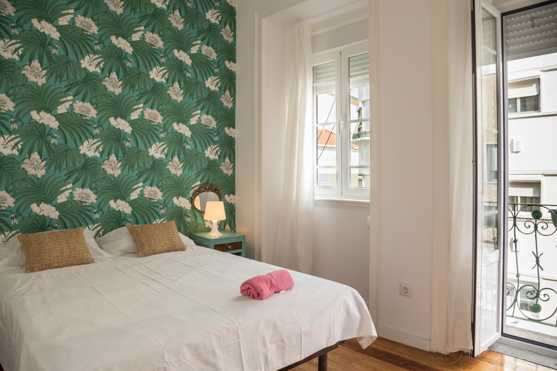 Tasteful double bedroom near IST photo 1