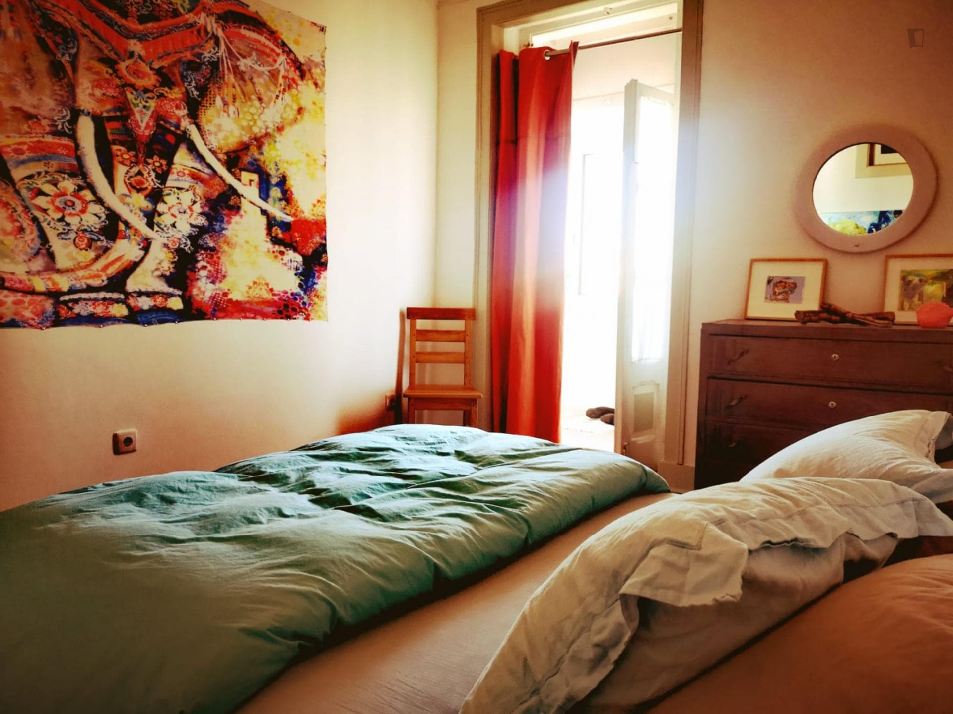 Spacious 1-bedroom apartment close to Alameda metro station photo 1