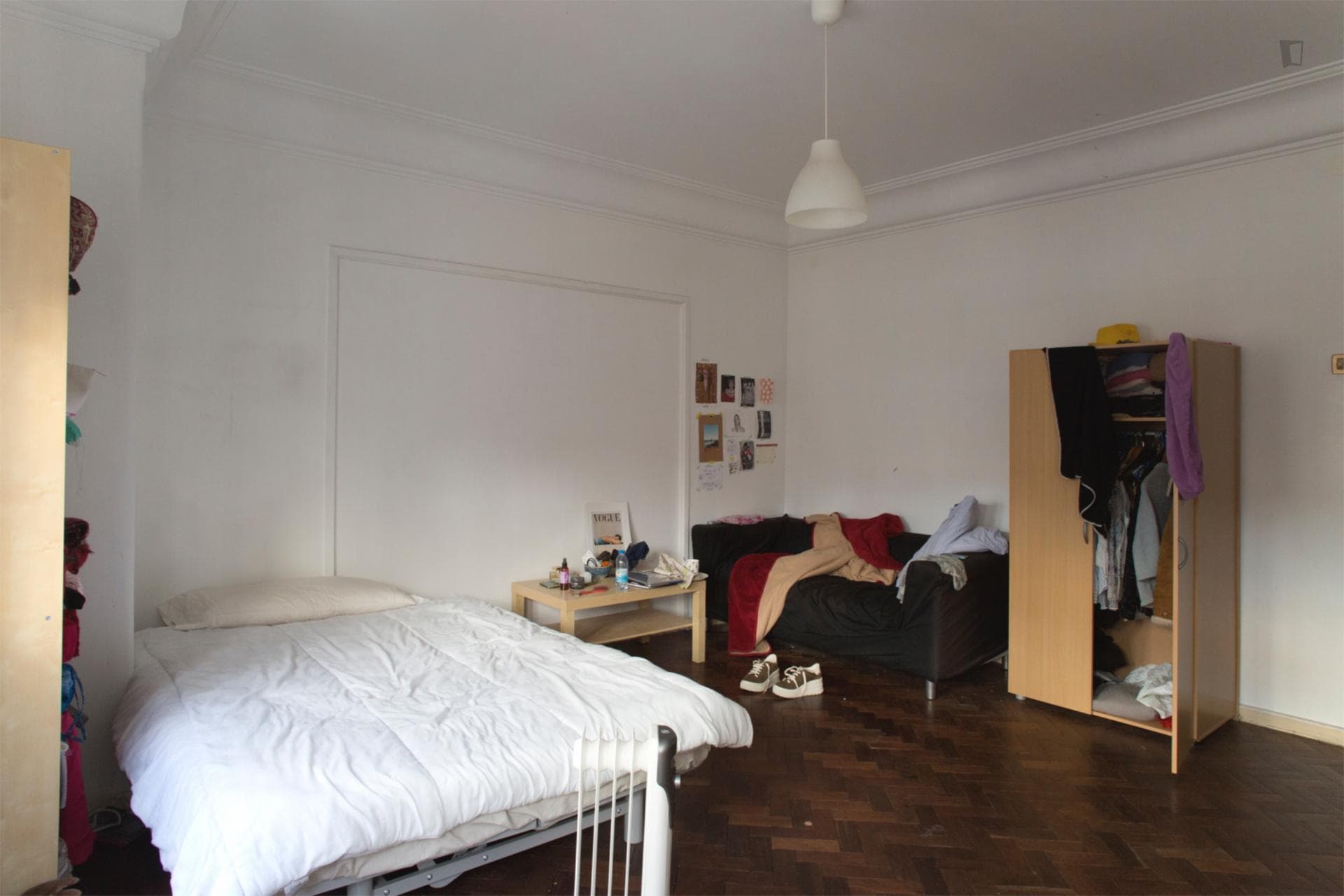 Double room in 7-bedroom apartment near Arroios photo 1