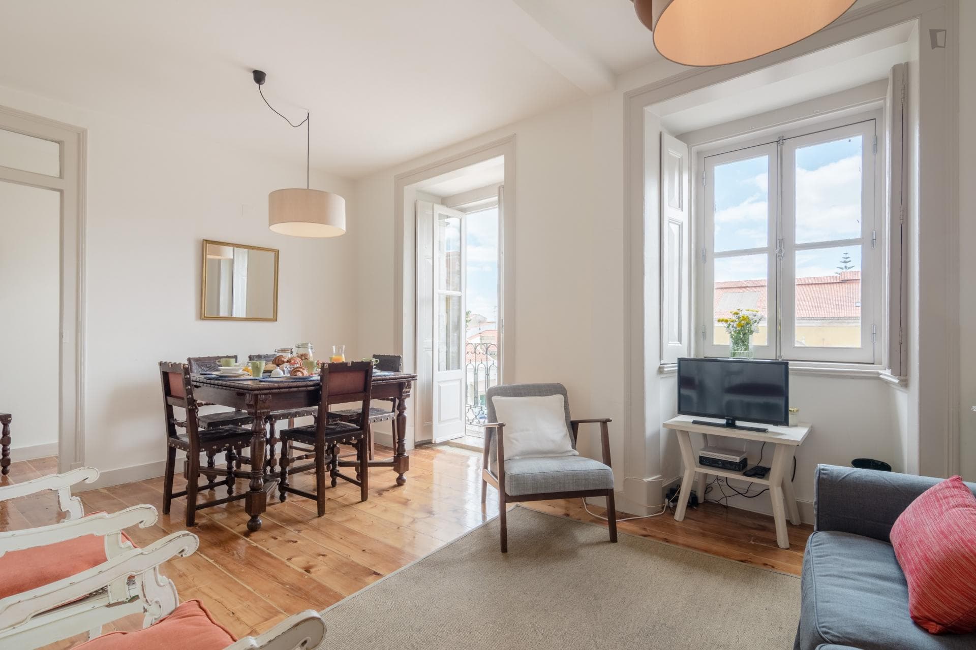 Property photo thumbnail