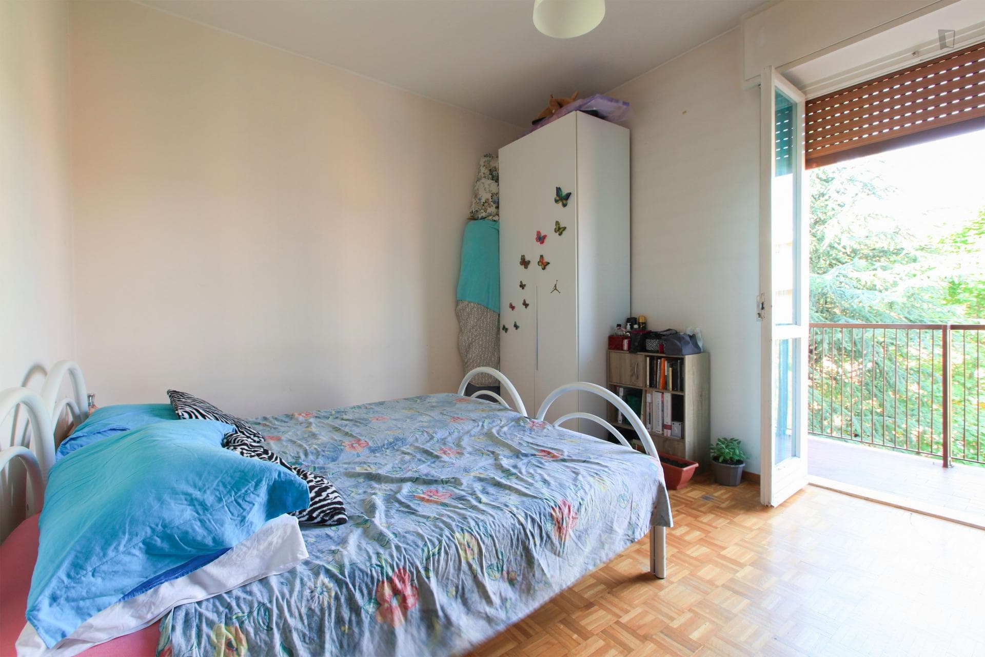 Bright single bedroom with balcony near Istria metro station photo 1