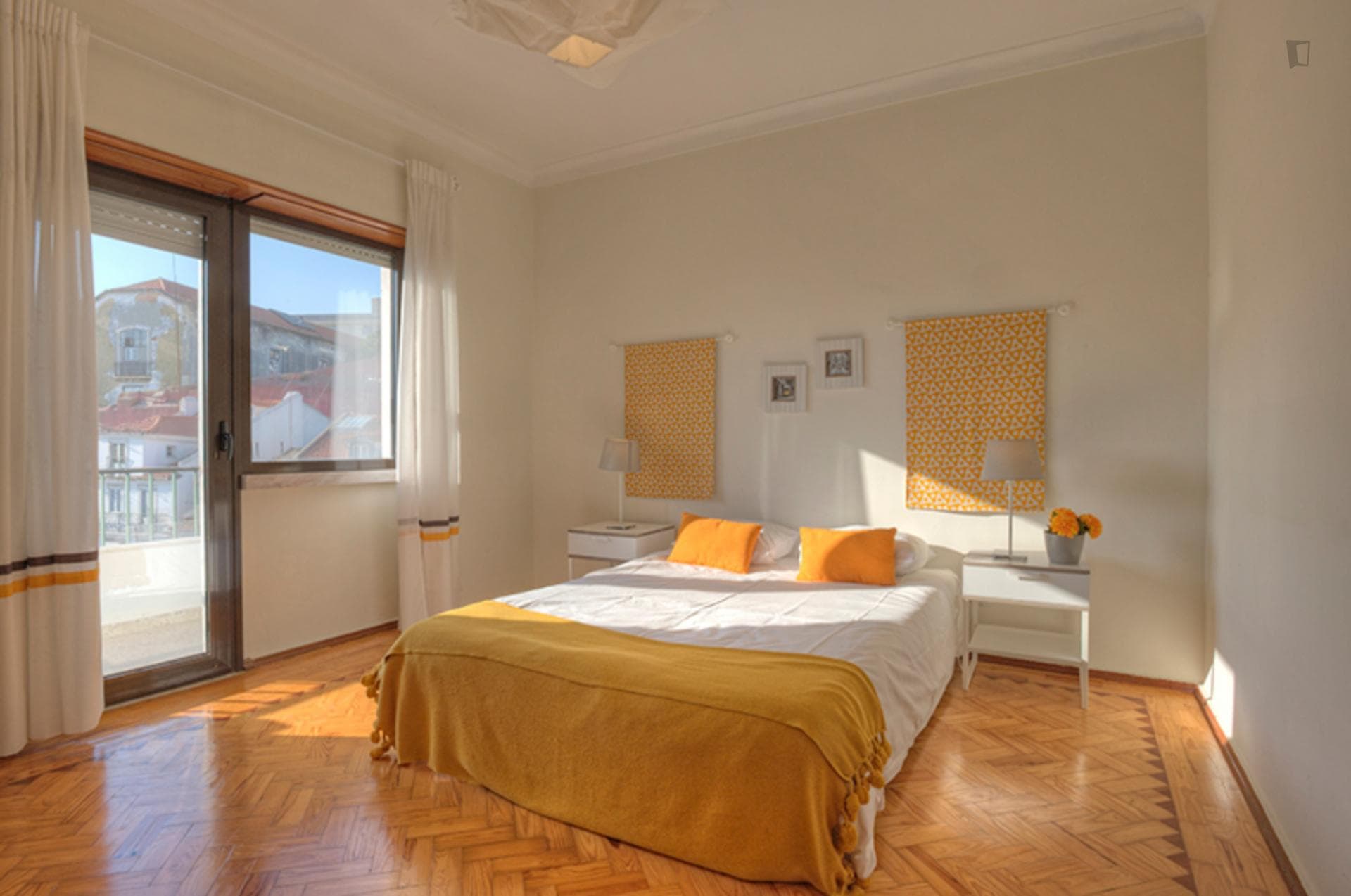 Comfy 6-bedroom apartment near Lisboa Santa Apolónia train station photo 1