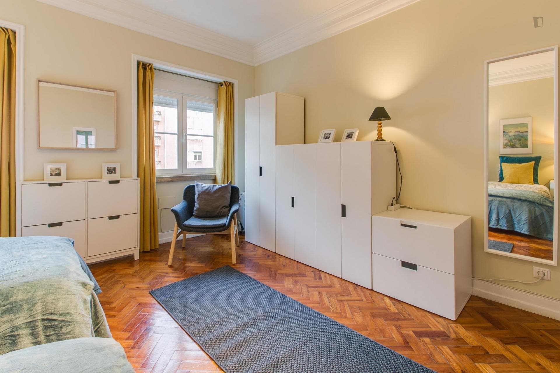 Property photo thumbnail