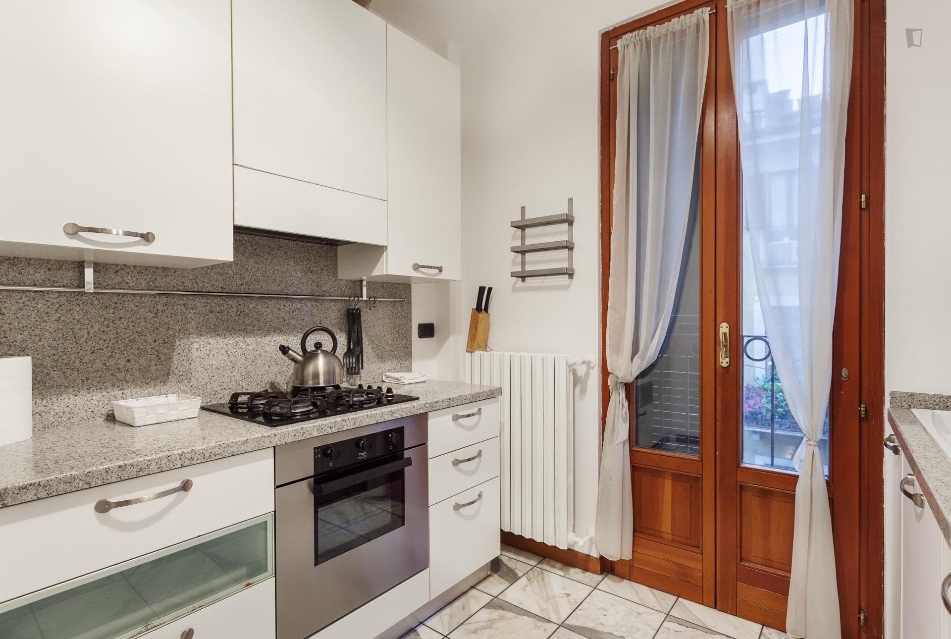 Great 2 bedroom apartment a stone's throw from Duomo photo 1