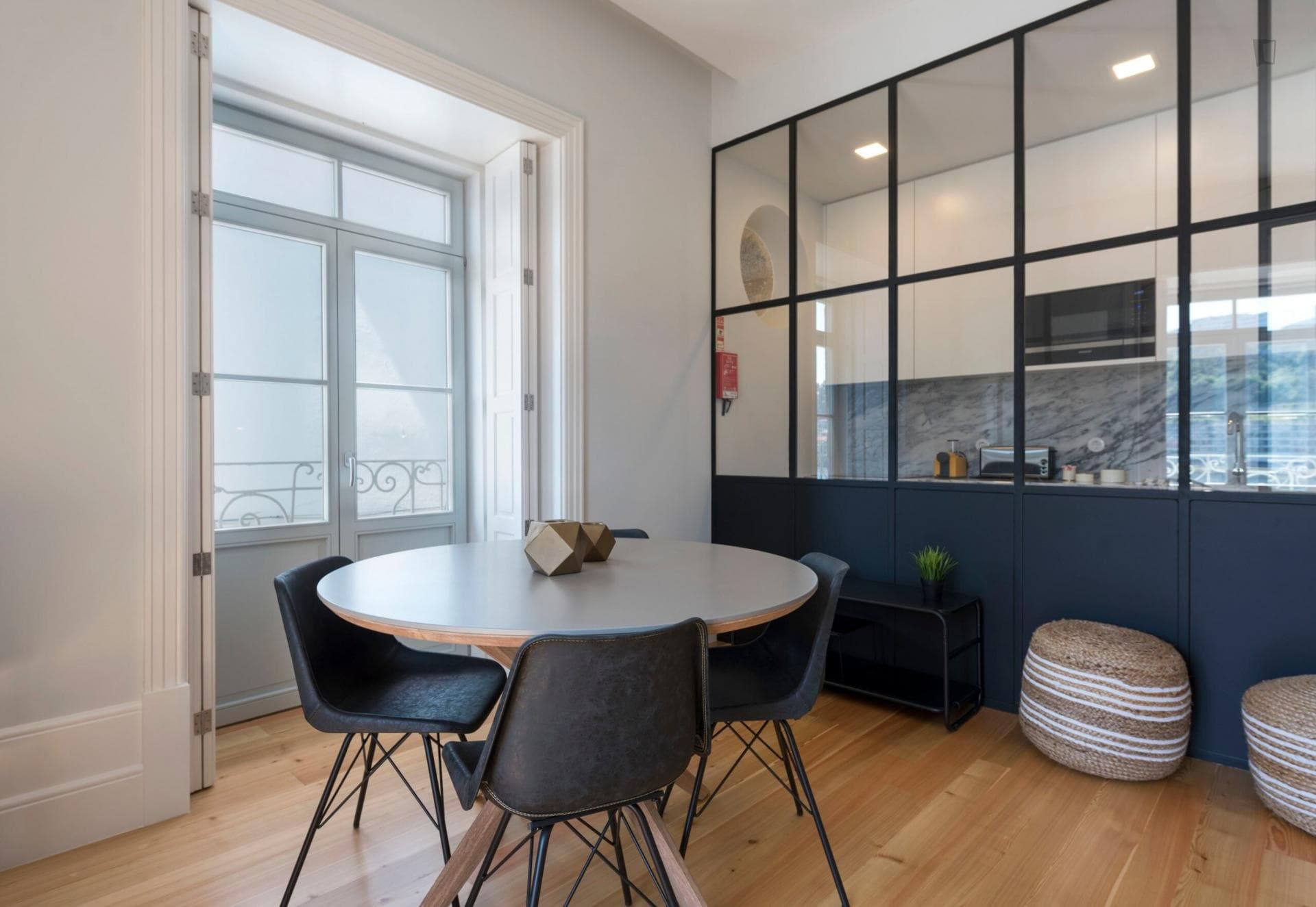 Amazing 1-bedroom apartment in the Massarelos area photo 1