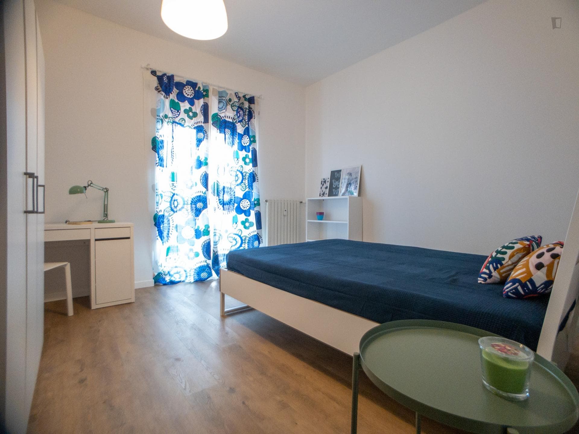 Beautiful double bedroom in Cologno Monzese photo 1