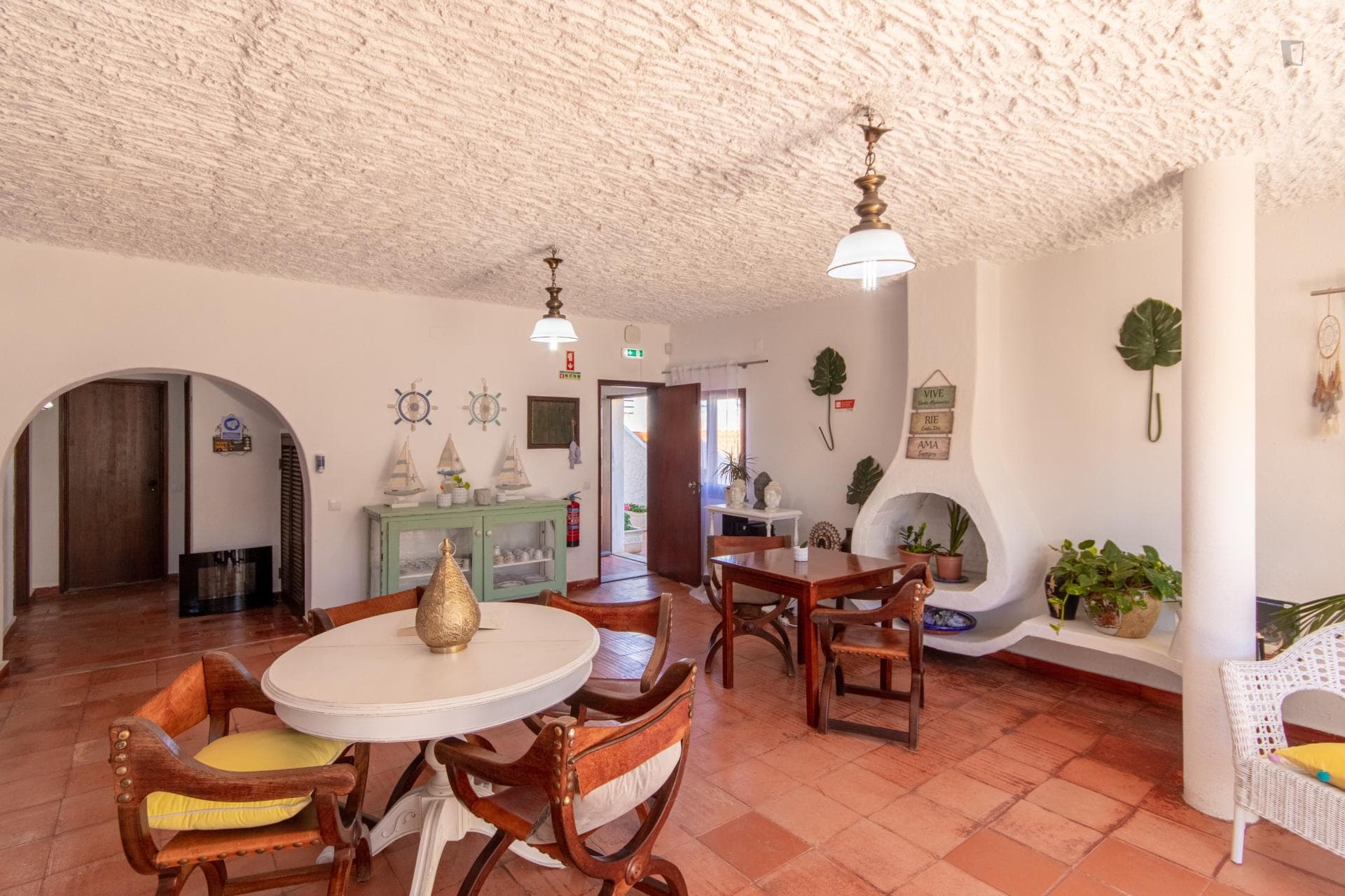 Great twin bedroom close to the Beach photo 1