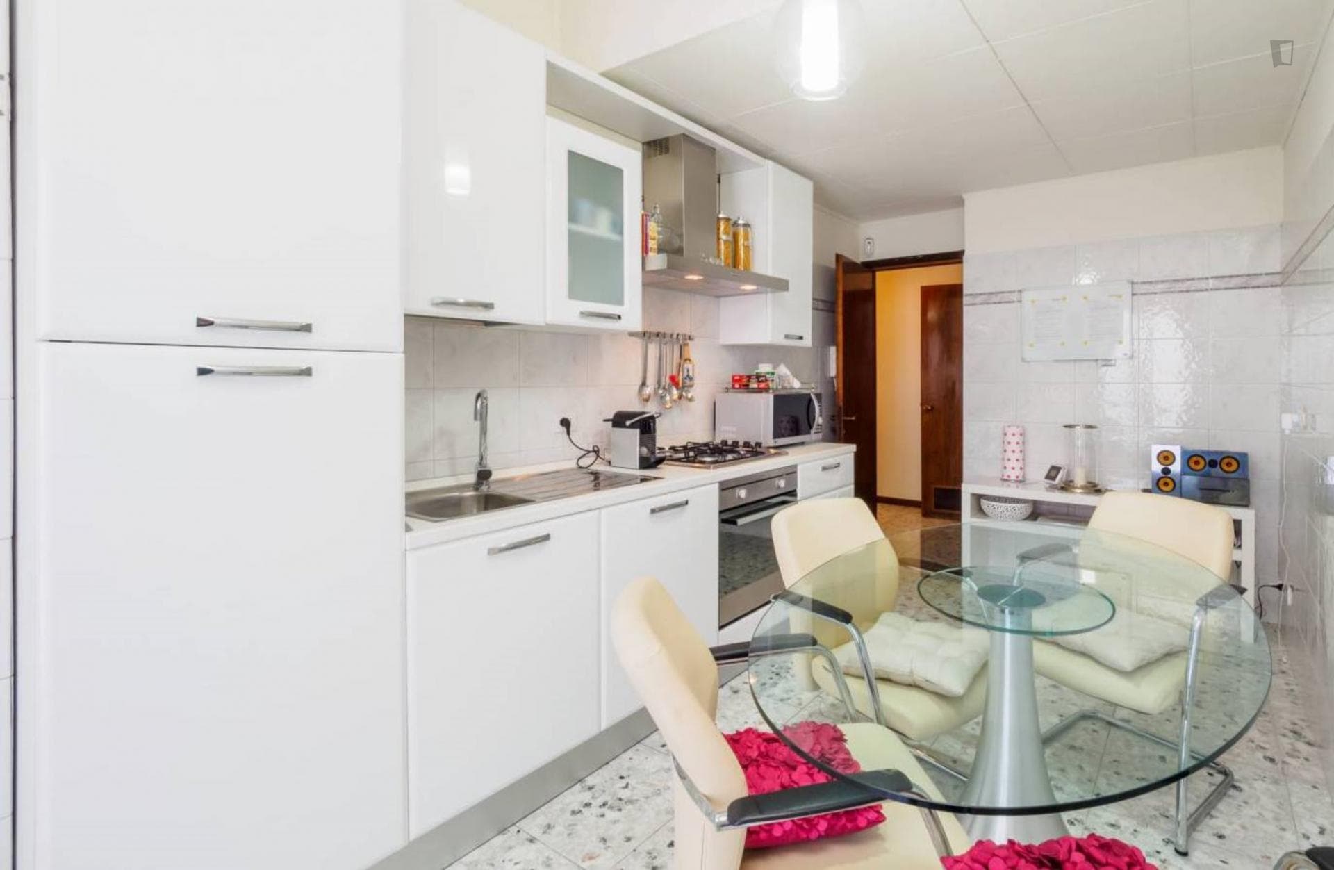 Elegant double room close to Porta Romana photo 1