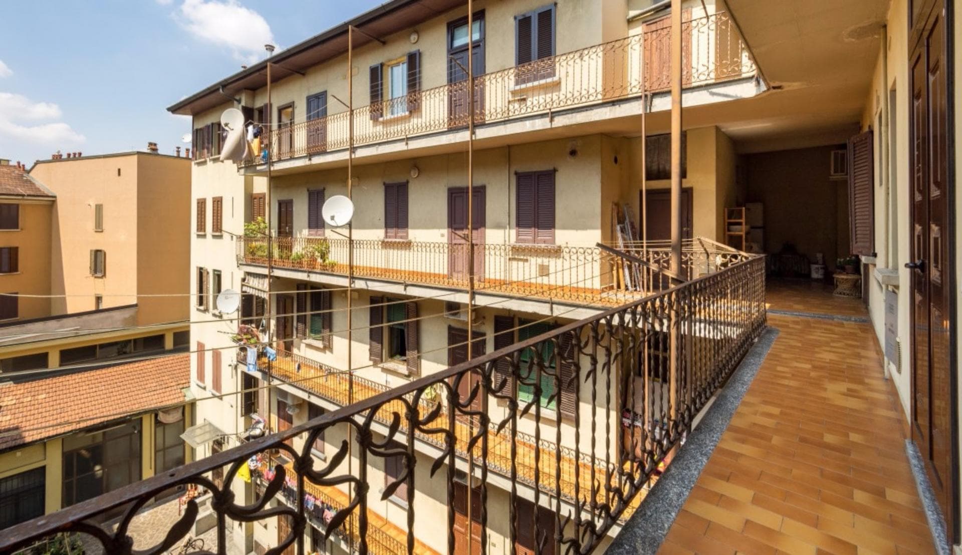 Property photo thumbnail