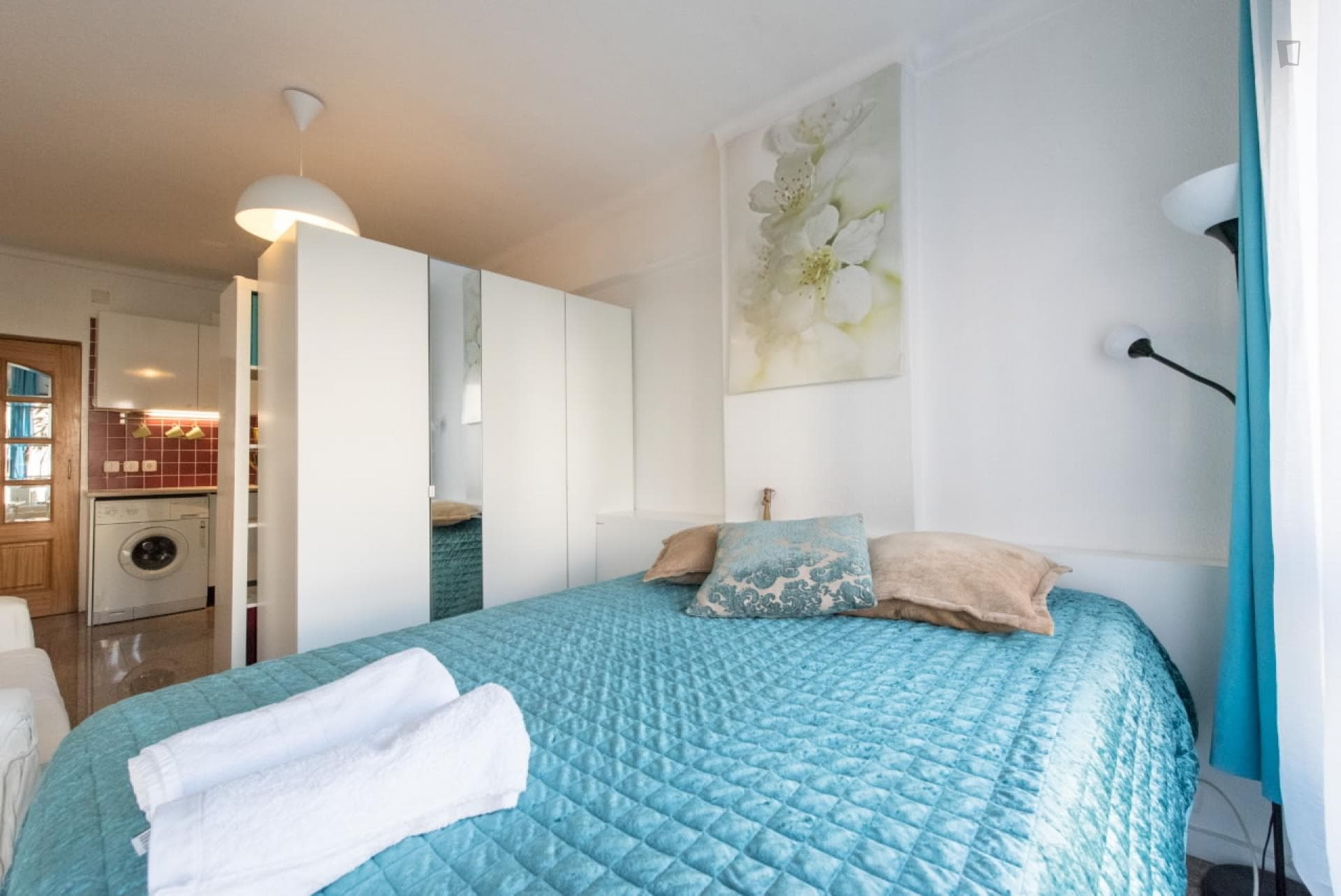 Very elegant studio in Alfragide photo 1